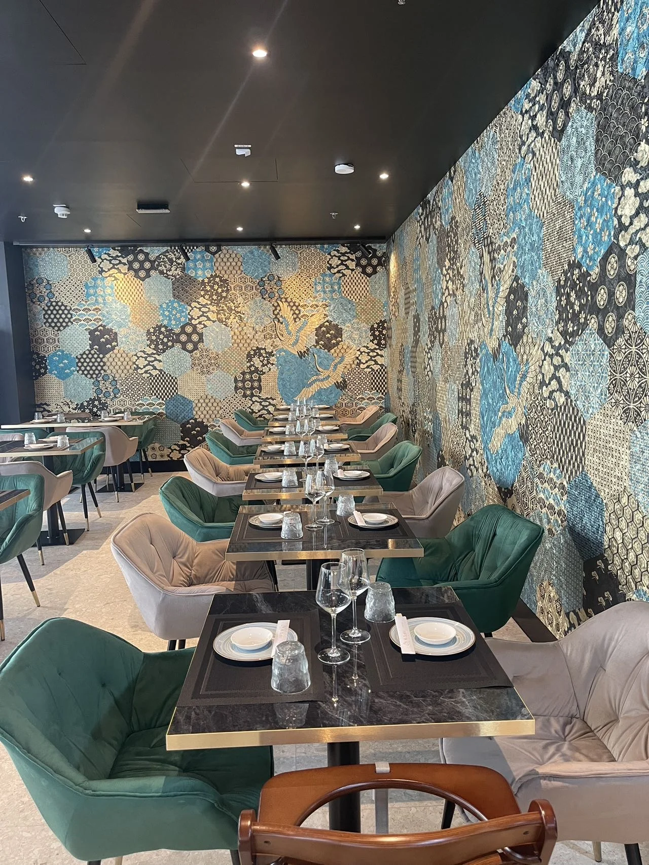Asijské all you can eat výběrem z menu: oběd či večeře pro 1 i 2 osoby