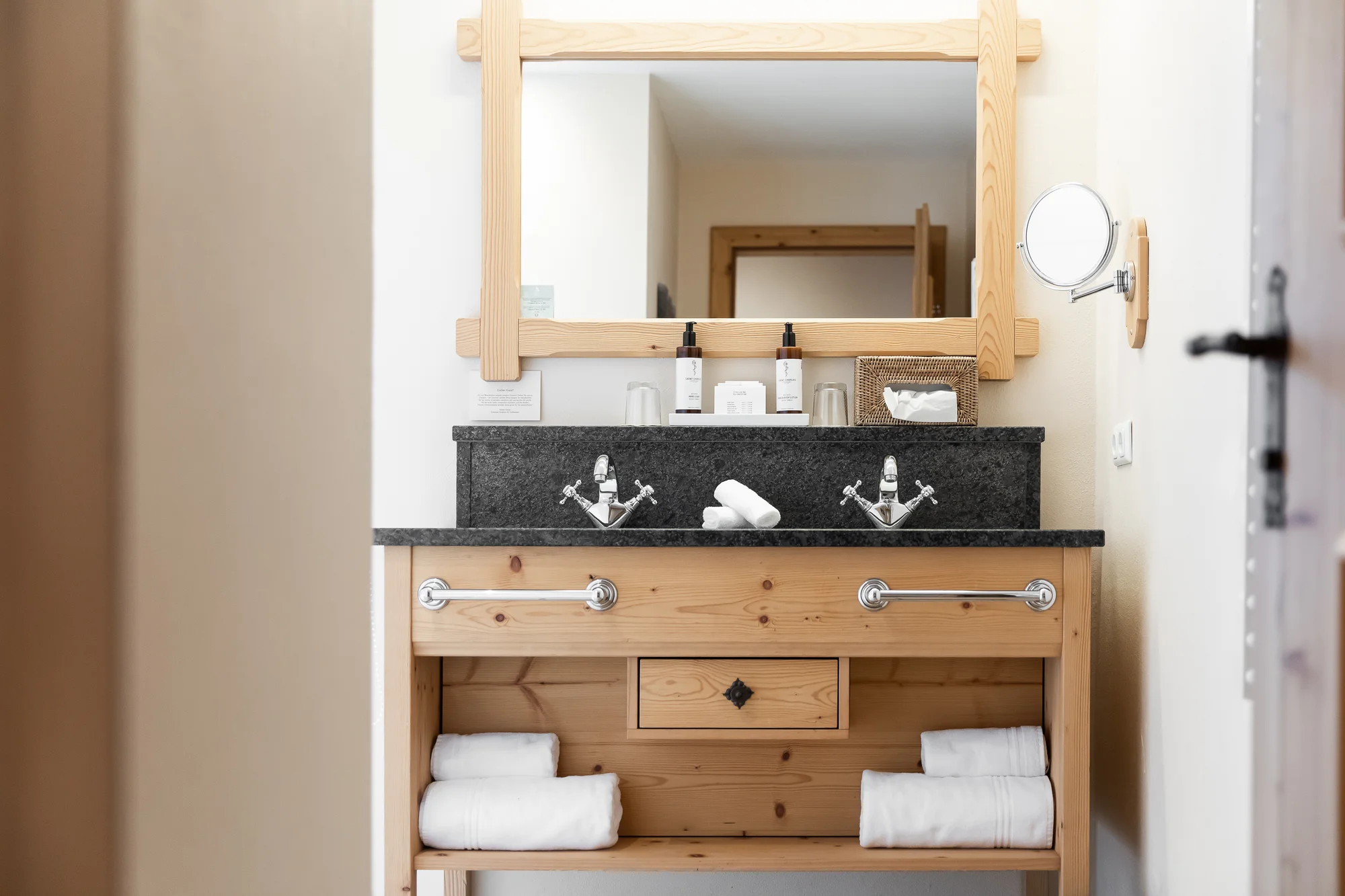 Luxusní alpský hotel v údolí Großarltal: wellness, polopenze i letní karta výhod