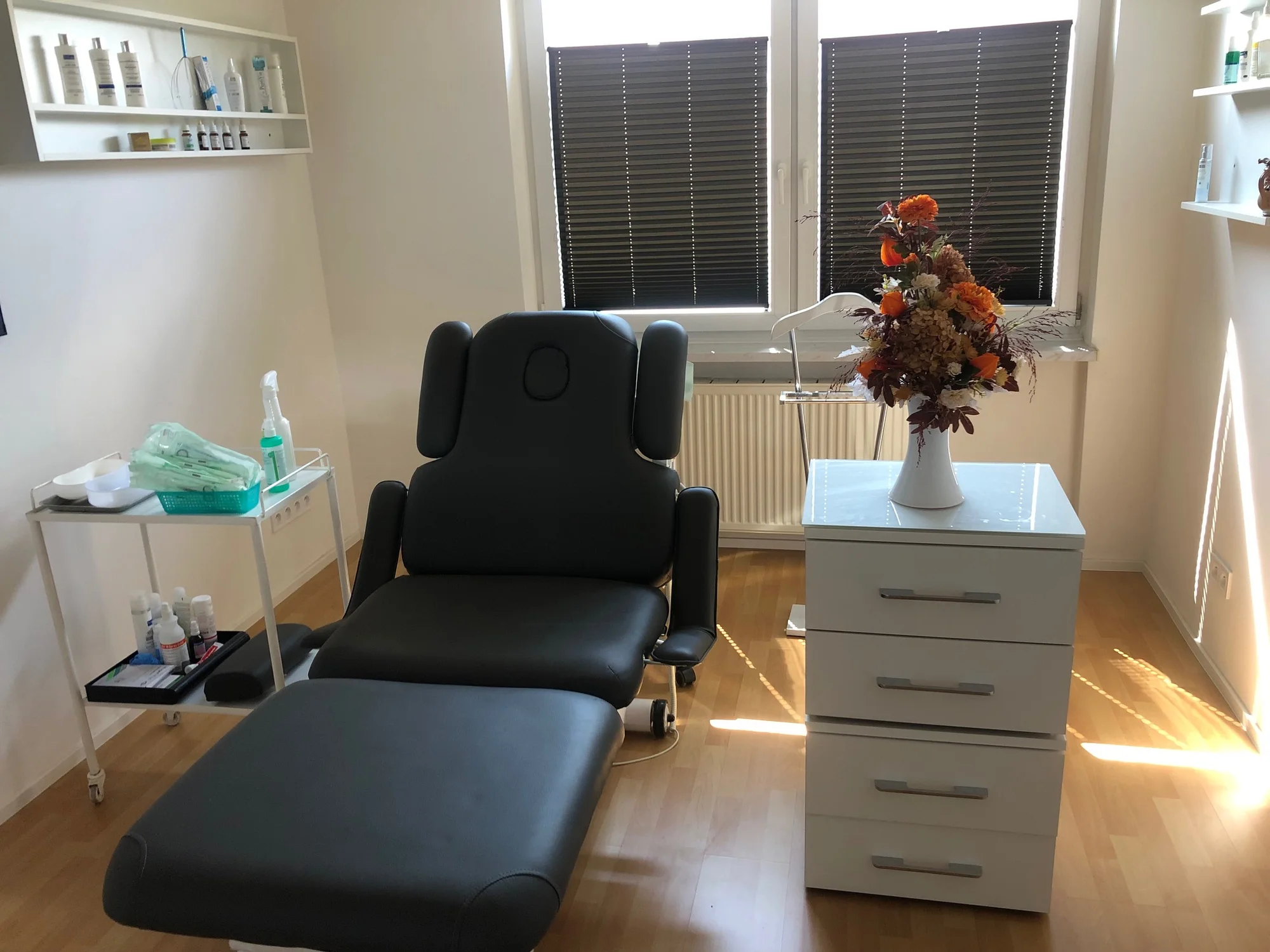 Medicinální pedikúra, antimykotické ošetření, masáž i podologické poradenství