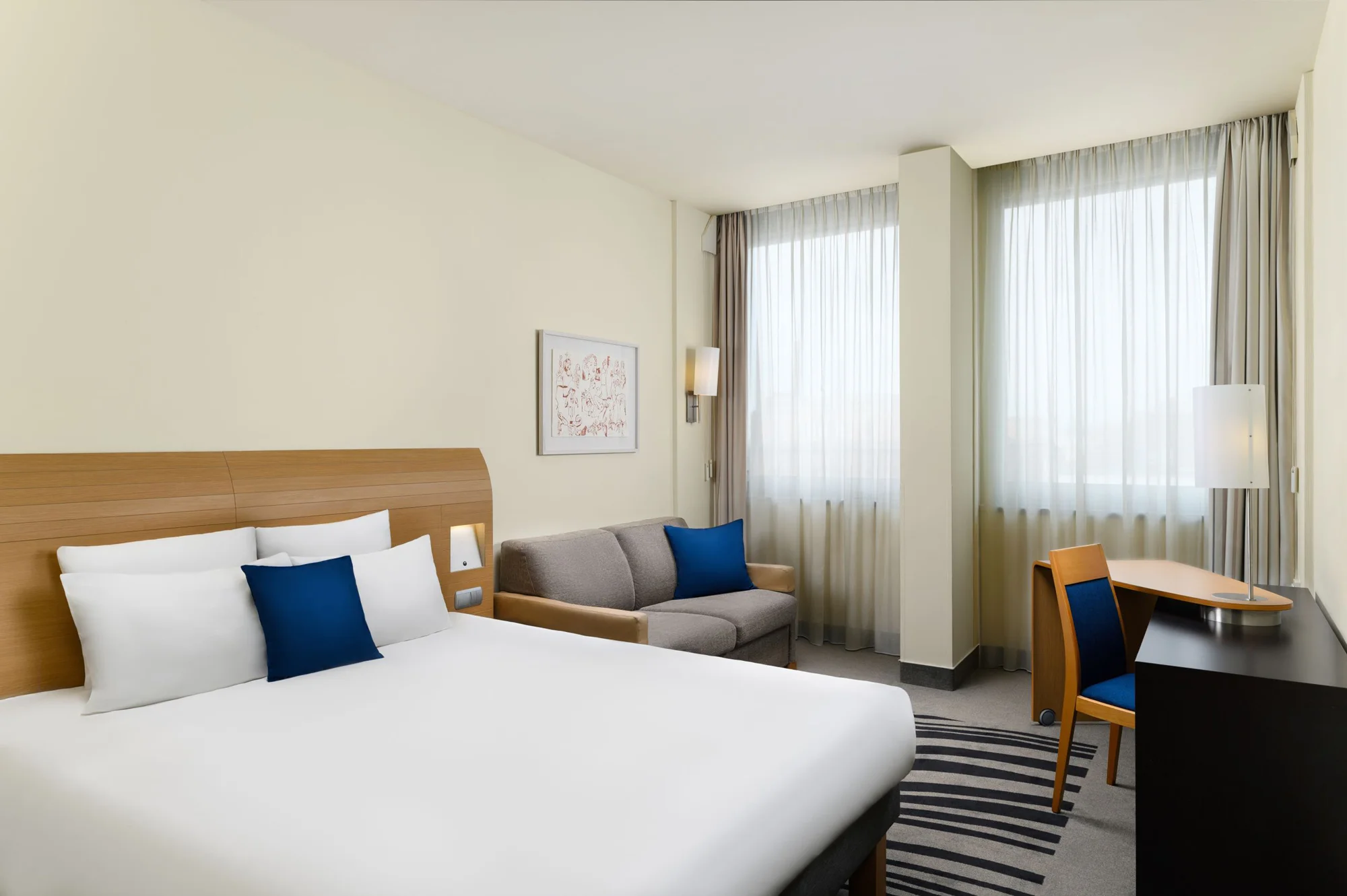 Budapešť: 4* hotel s výhledem na parlament, snídaně a sauna v ceně, pobyt pro až 2 děti zdarma