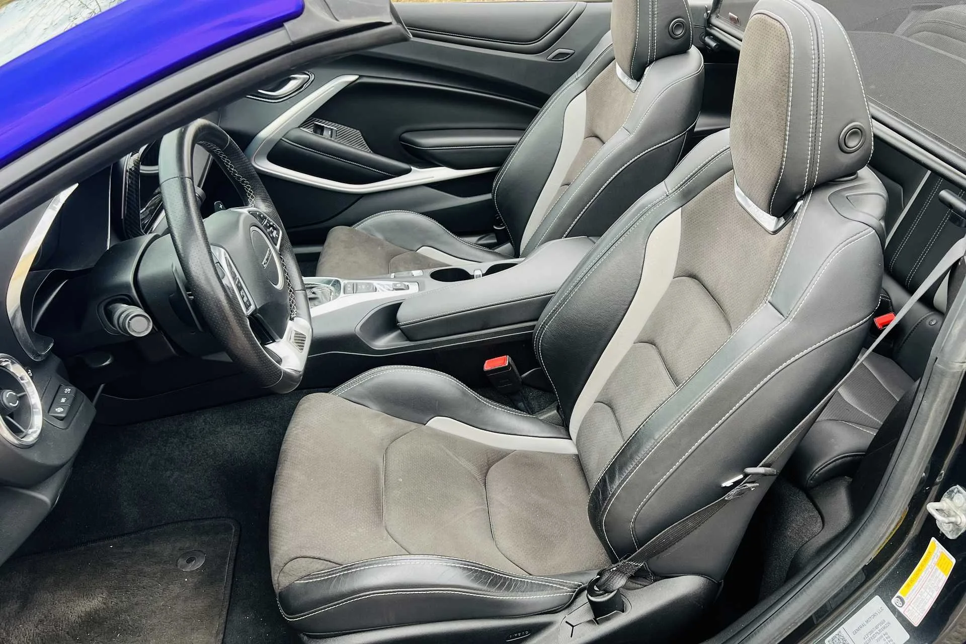 Zapůjčení Chevroletu Camaro SS 6.2 V8 cabrio na 12 nebo 24 hod.