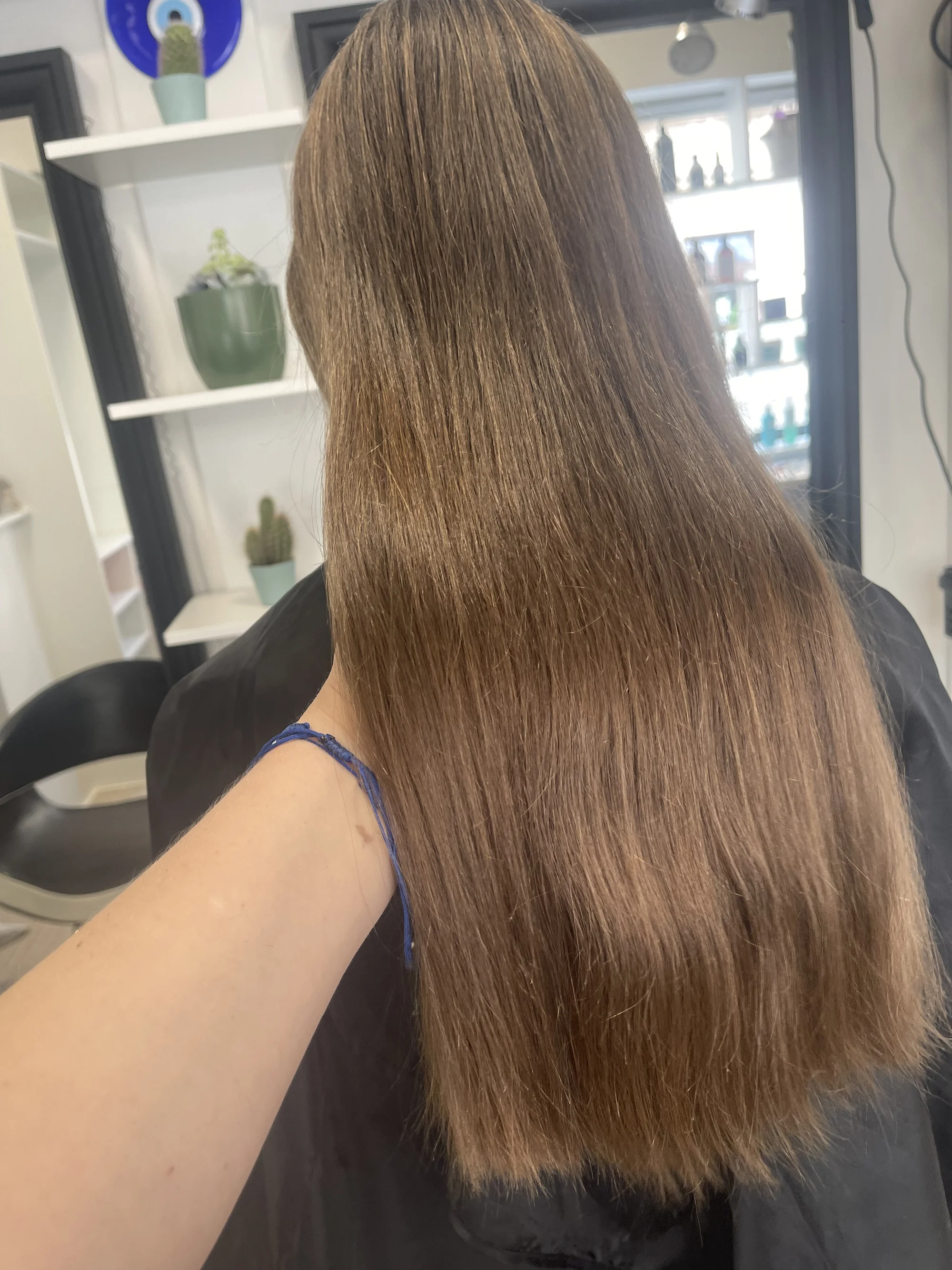 Kadeřnické balíčky pro dámy: střih i včetně barvení nebo balayage