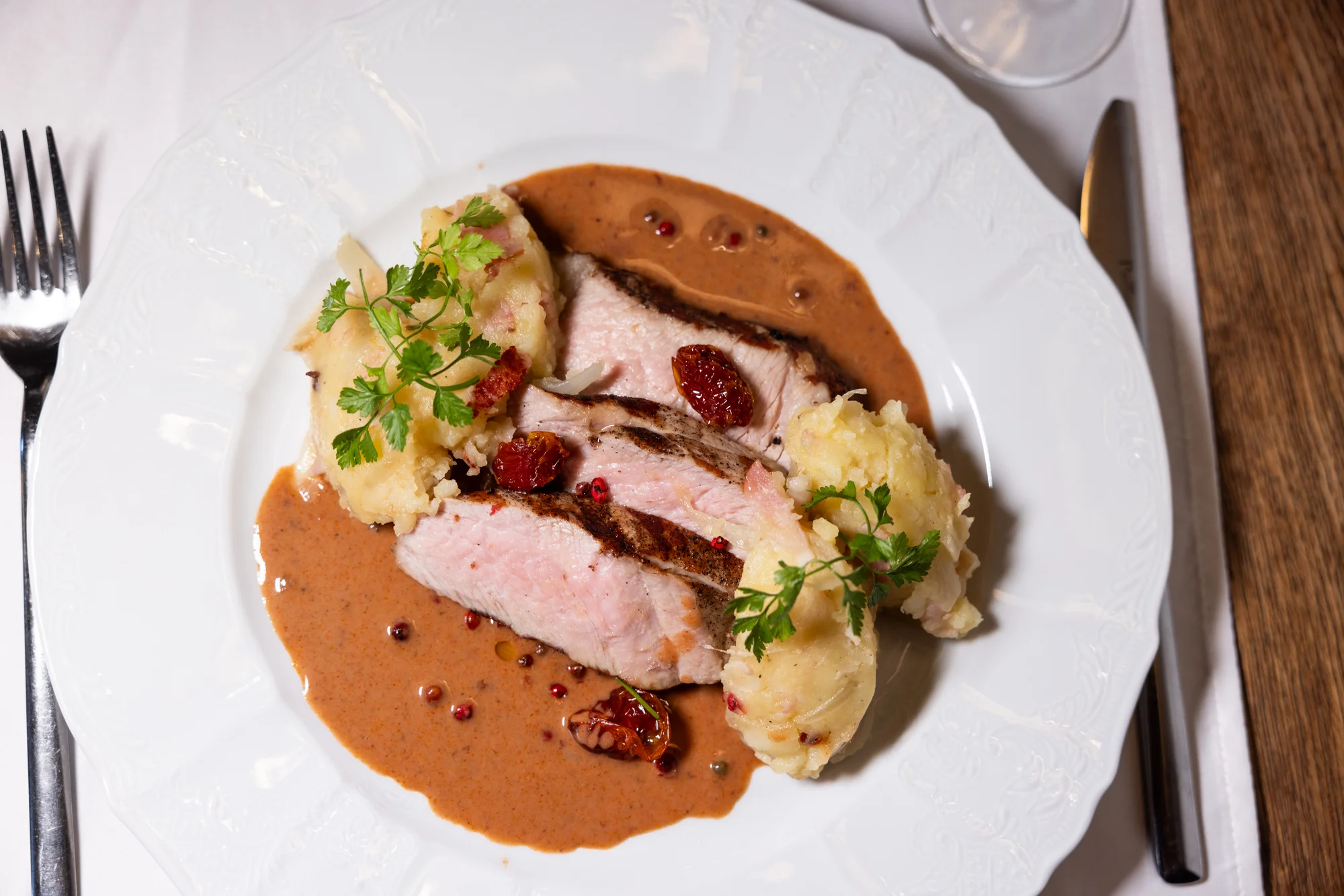 Čtyřchodové menu i vč. nápojů v restauraci Rendlík v Krušných horách
