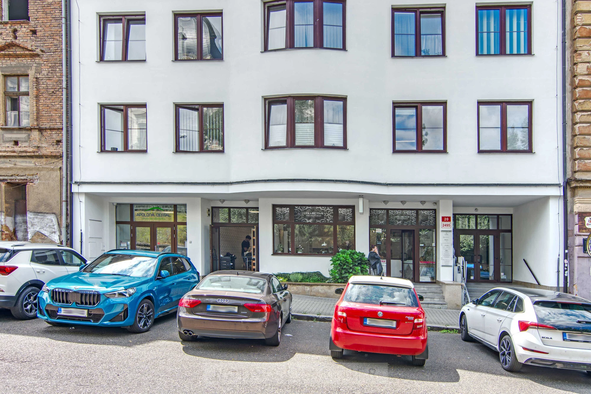 Laminace obočí či lash lifting včetně barvení a hloubkové výživy