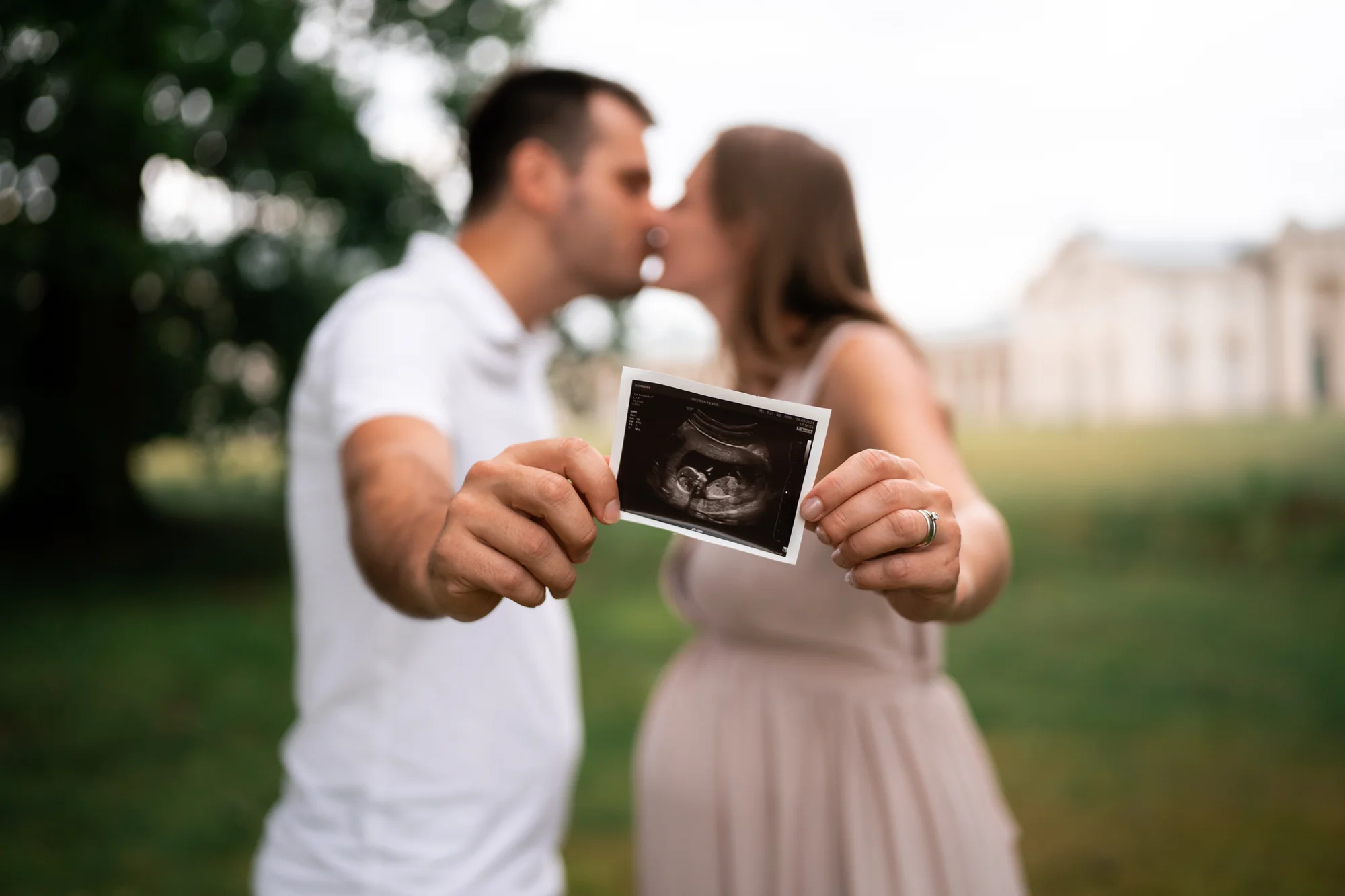 Focení v exteriéru pro jednotlivce i celou rodinu: 5–25 upravených fotografií