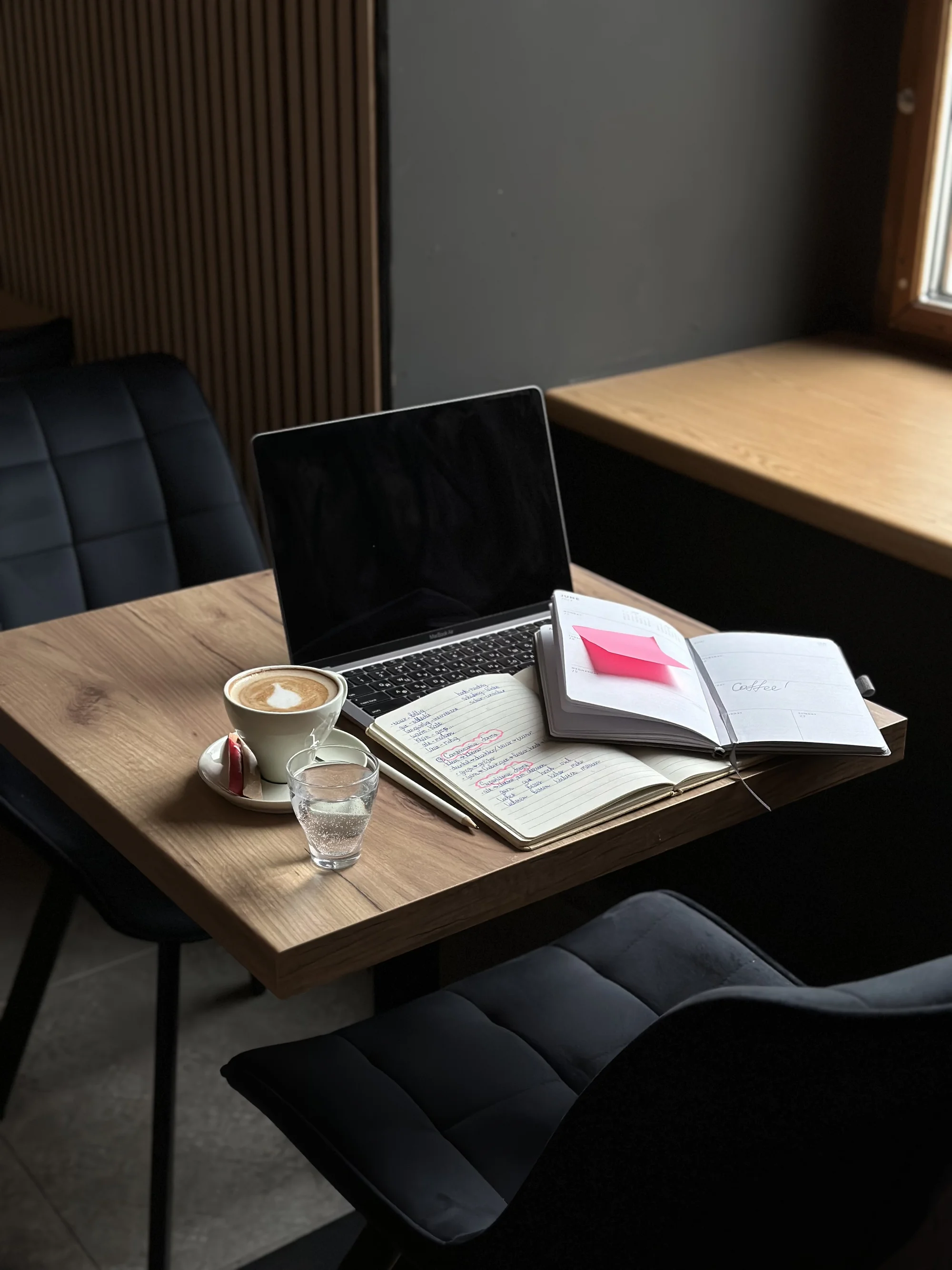 Zapůjčení deskových her nebo místnost s PlayStation 5 až pro 12 osob a občerstvení