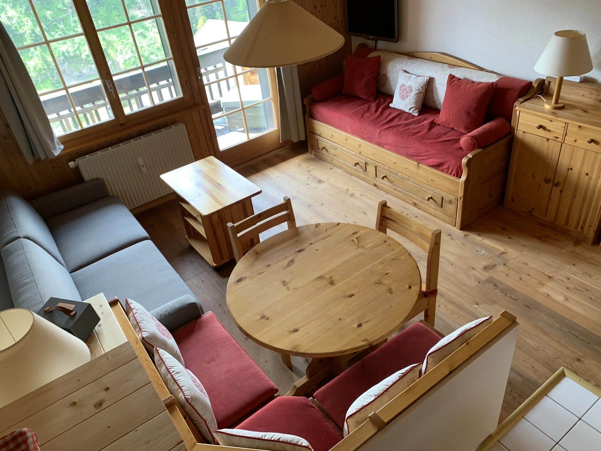 Vybavený horský apartmán ve švýcarských Alpách až pro 3 osoby