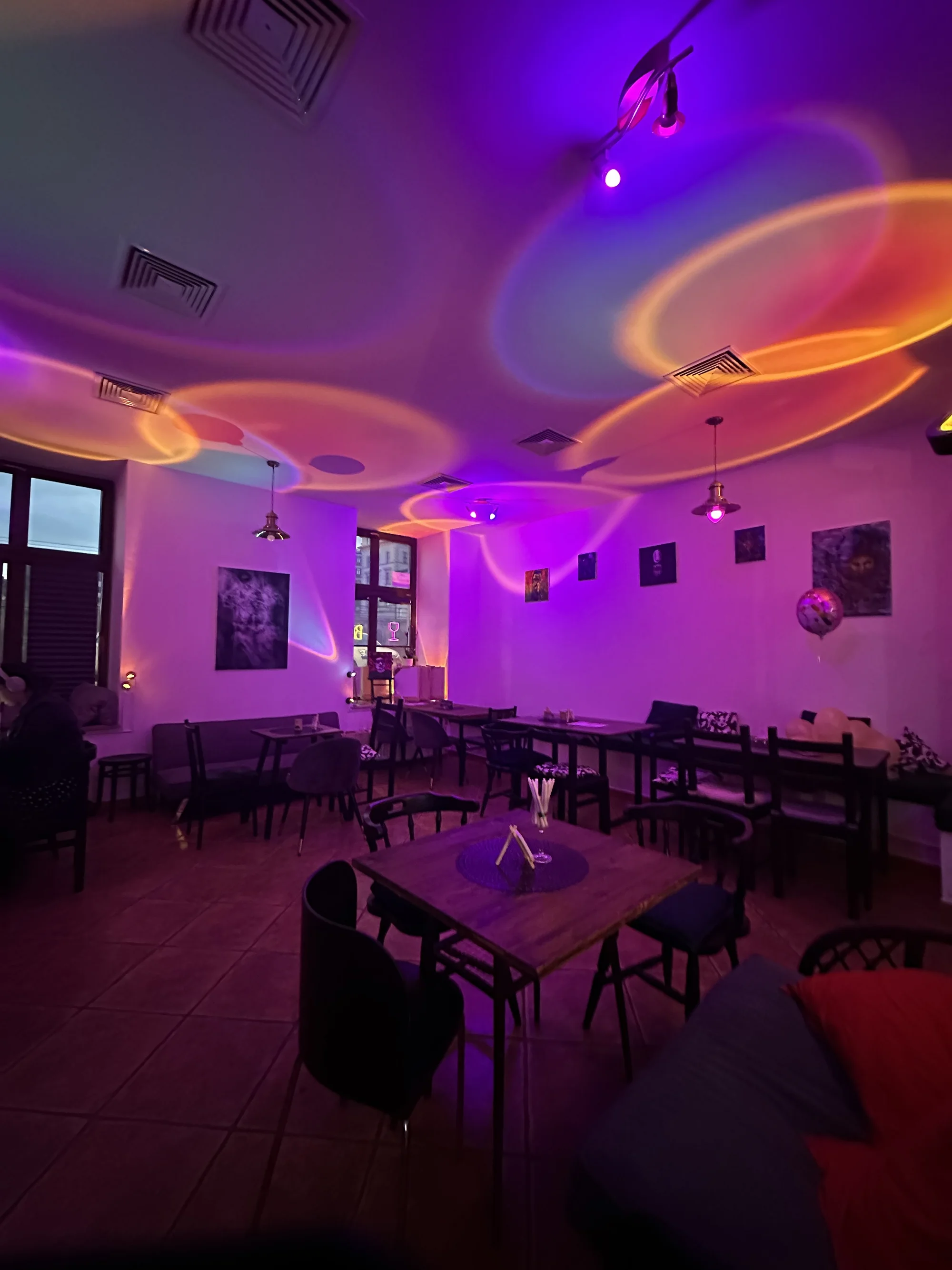 Zážitkový kurz: doteková krajinomalba houbičkou i prsty pro 1-2