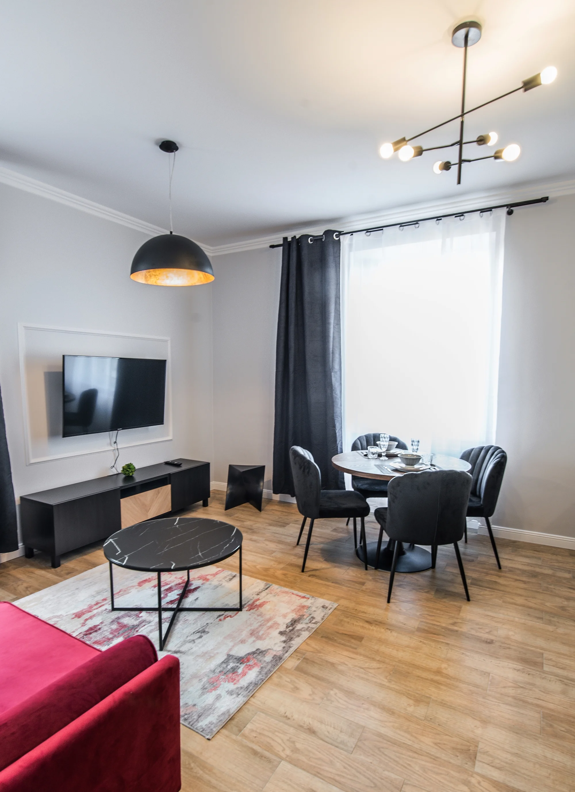 Moderní apartmány pro 2-7 os. v Kudowa Zdrój vč. snídaní či pivních lázní