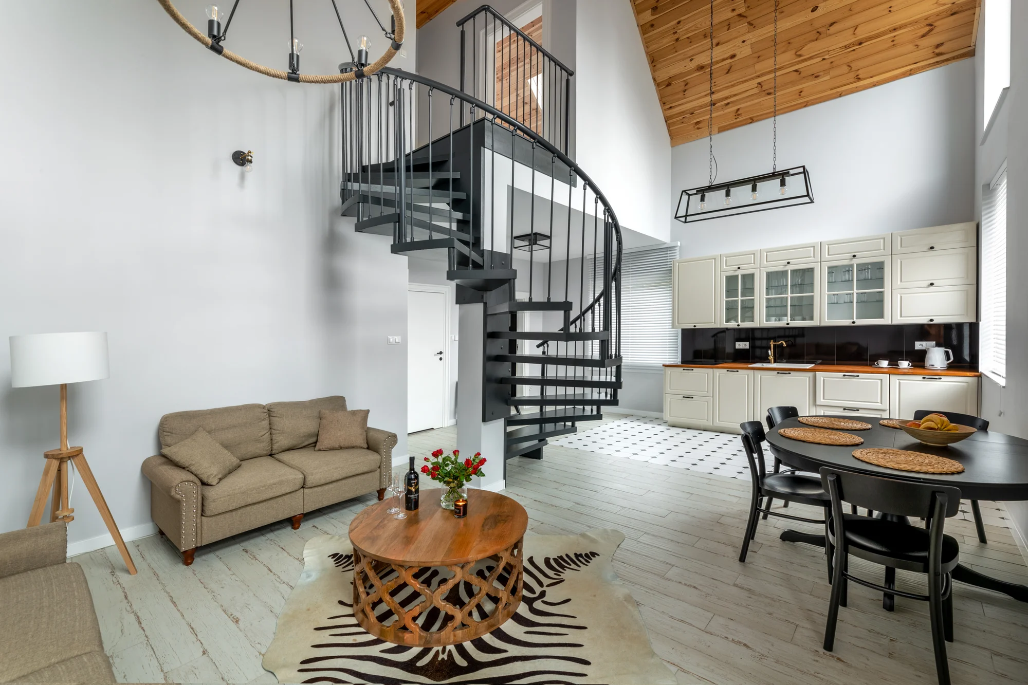 Moderní apartmány pro 2-7 os. v Kudowa Zdrój vč. snídaní či pivních lázní