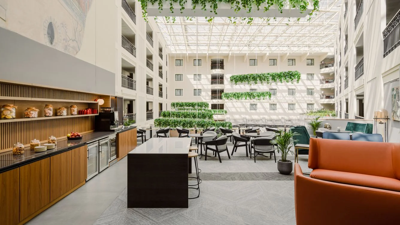 Pobyt v nádherném 5* hotelu Sheraton Grand Krakow: snídaně, wellness i celodenní občerstvení v Club Lounge