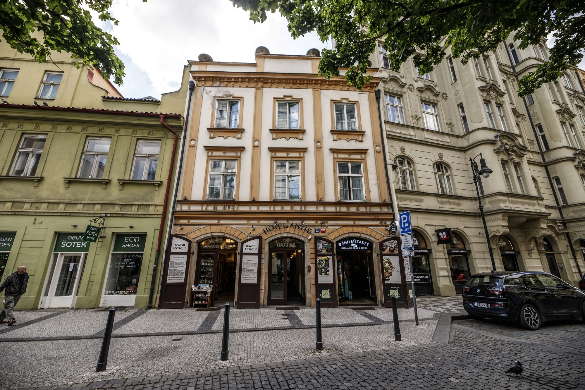 Pobyt v centru Prahy: hotel u Staroměstského náměstí se snídaní