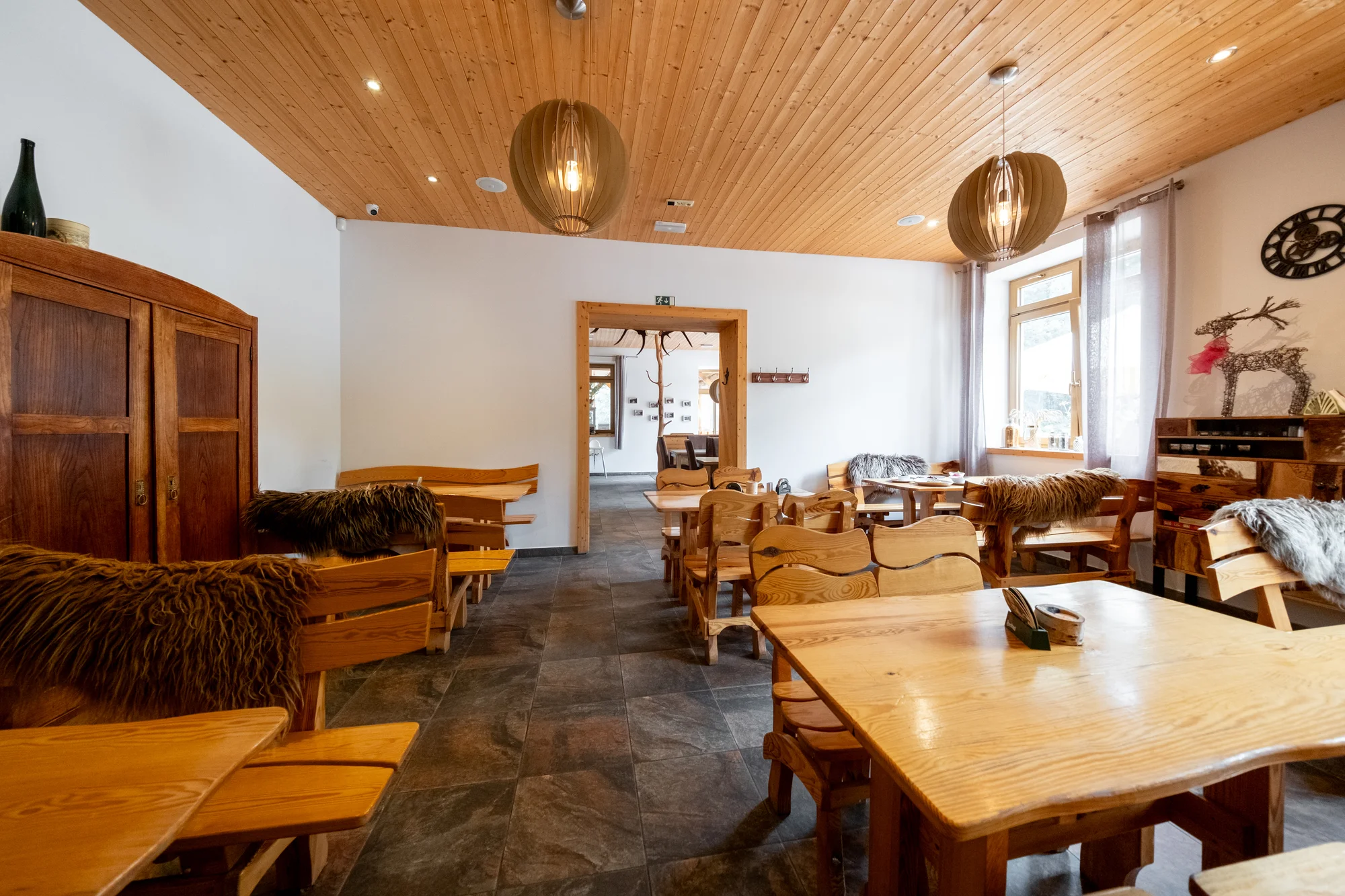 Romantický den pro dva: 5chodové menu, 2 hod. v privátním wellness i masáž