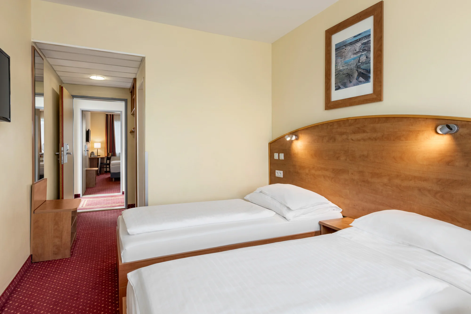Hotel se snídaní v Praze: za památkami i na nákupy, lokalita u Chodovské tvrze