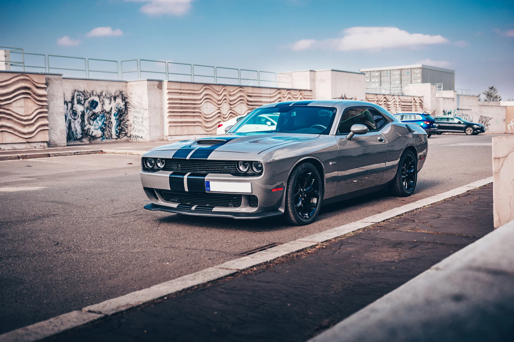 Zažijte pravou Ameriku s Dodge Challenger V8 HEMI: 20–50 min. jízdy i svezení se závodníkem