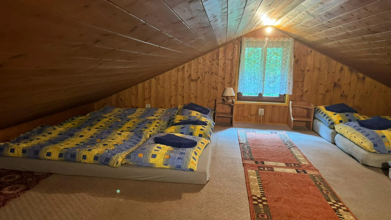 Pronájem útulného a plně vybaveného srubu ve Vrchlabí až pro 6 osob