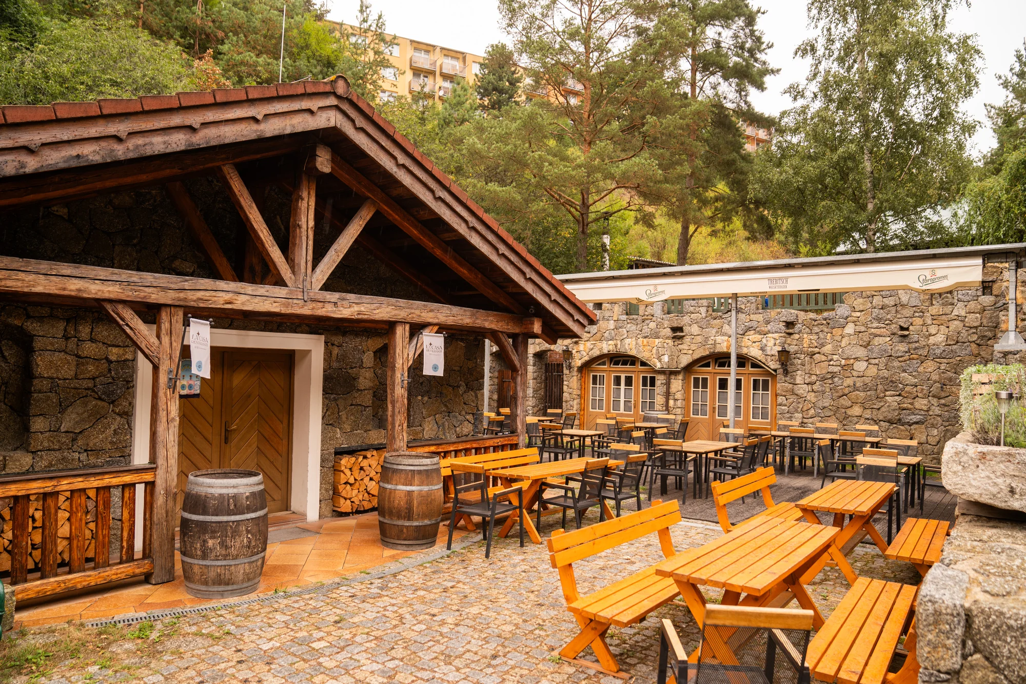 Luxusní 3chod. středomořské menu: krevety, humr i sklenka šampaňského
