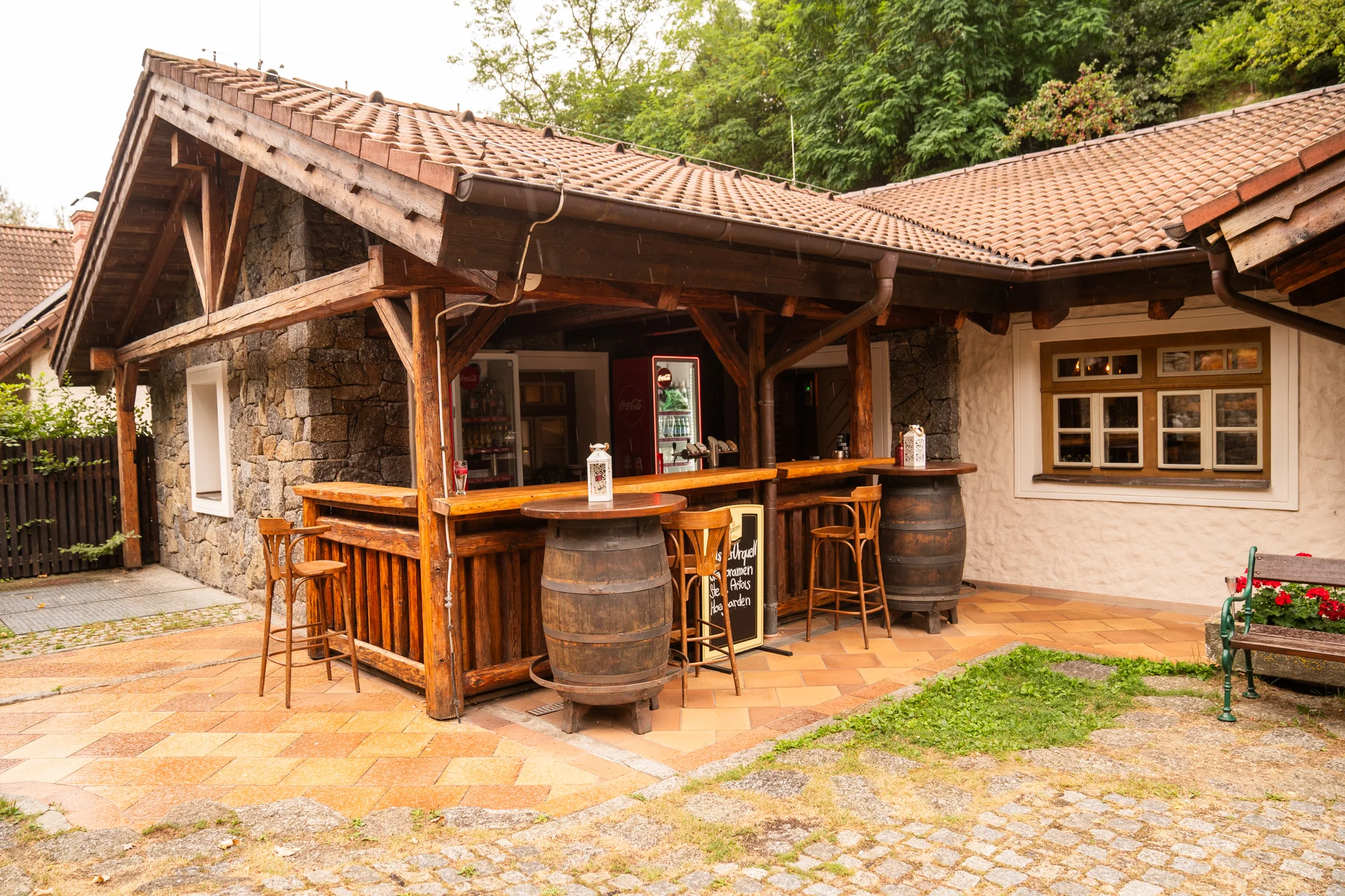 Luxusní 3chod. středomořské menu: krevety, humr i sklenka šampaňského