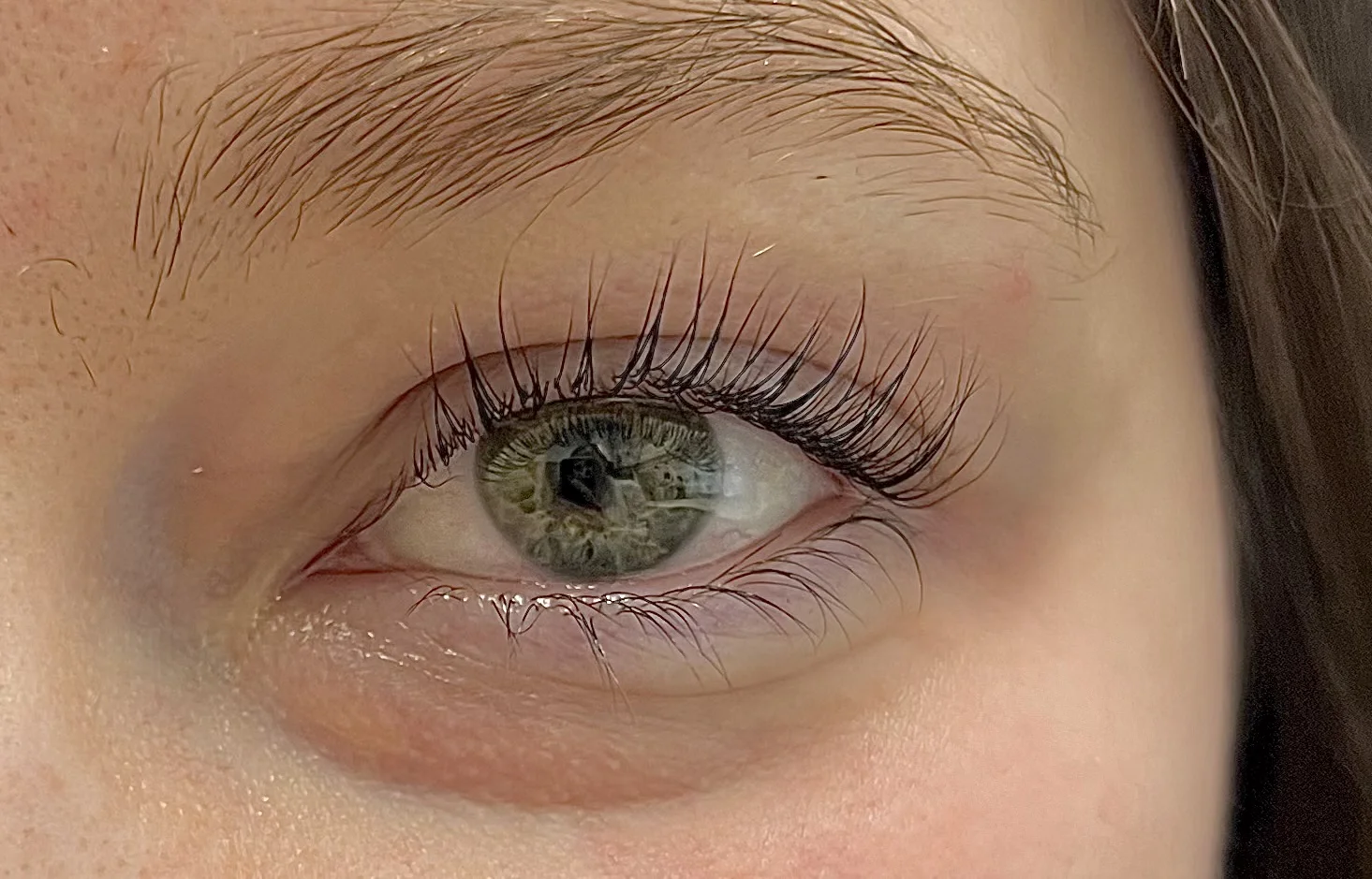 Ohromující pohled: laminace obočí, lash lifting či balíček obou procedur