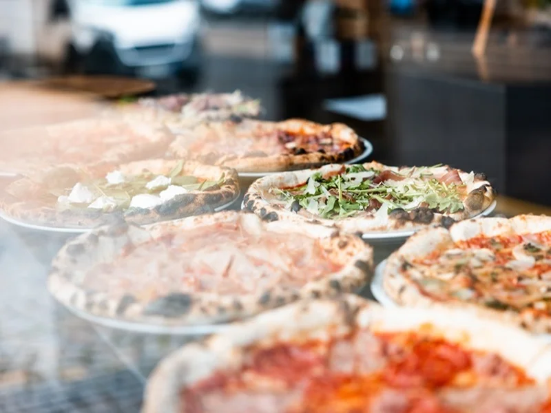 1 000–2 000 Kč na cokoliv v luxusní pizzerii Imperial Pizza Liberec