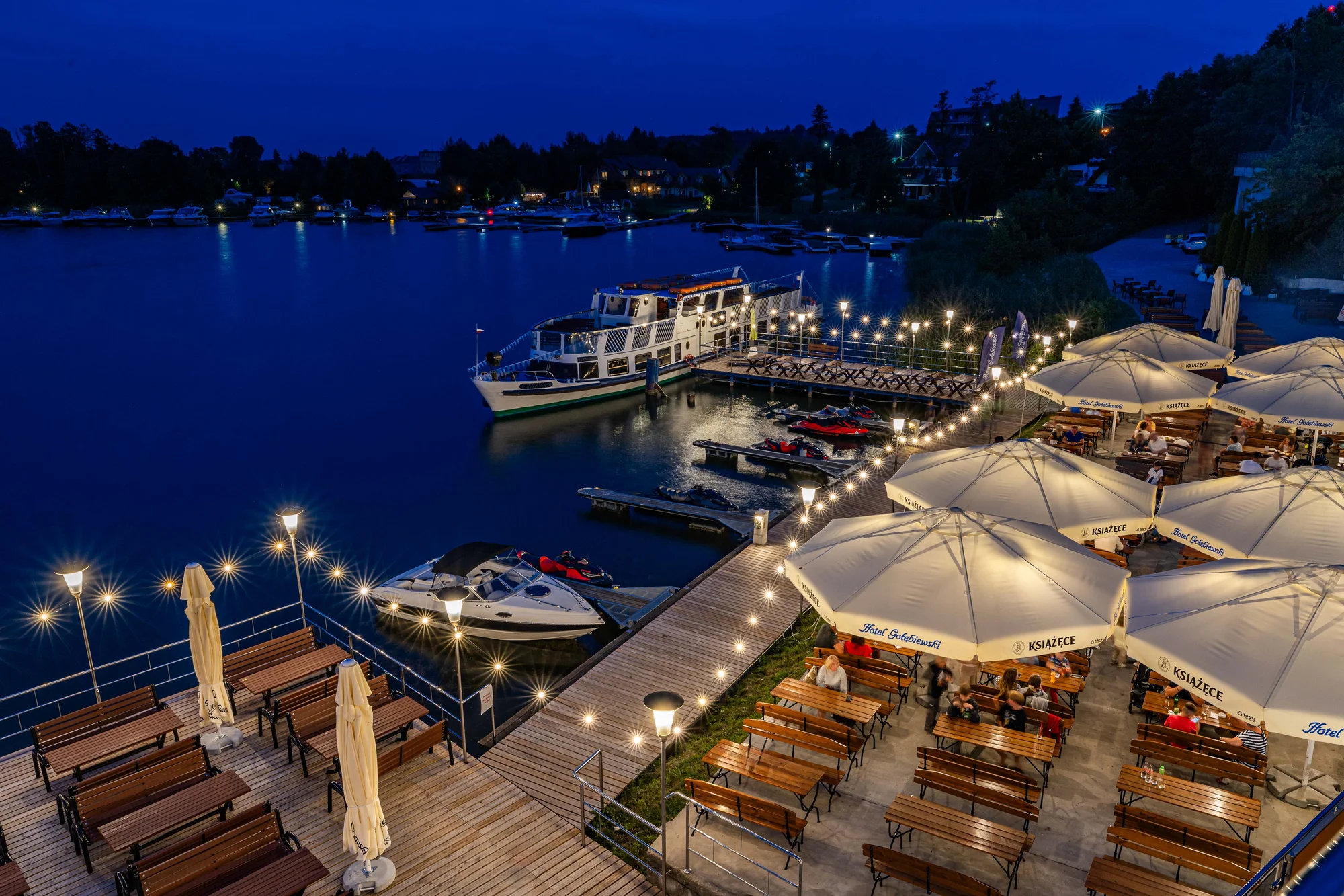 Rodinný pobyt u Mazurských jezer: hotel s aquaparkem, polopenze či plná penze a zábava pro děti