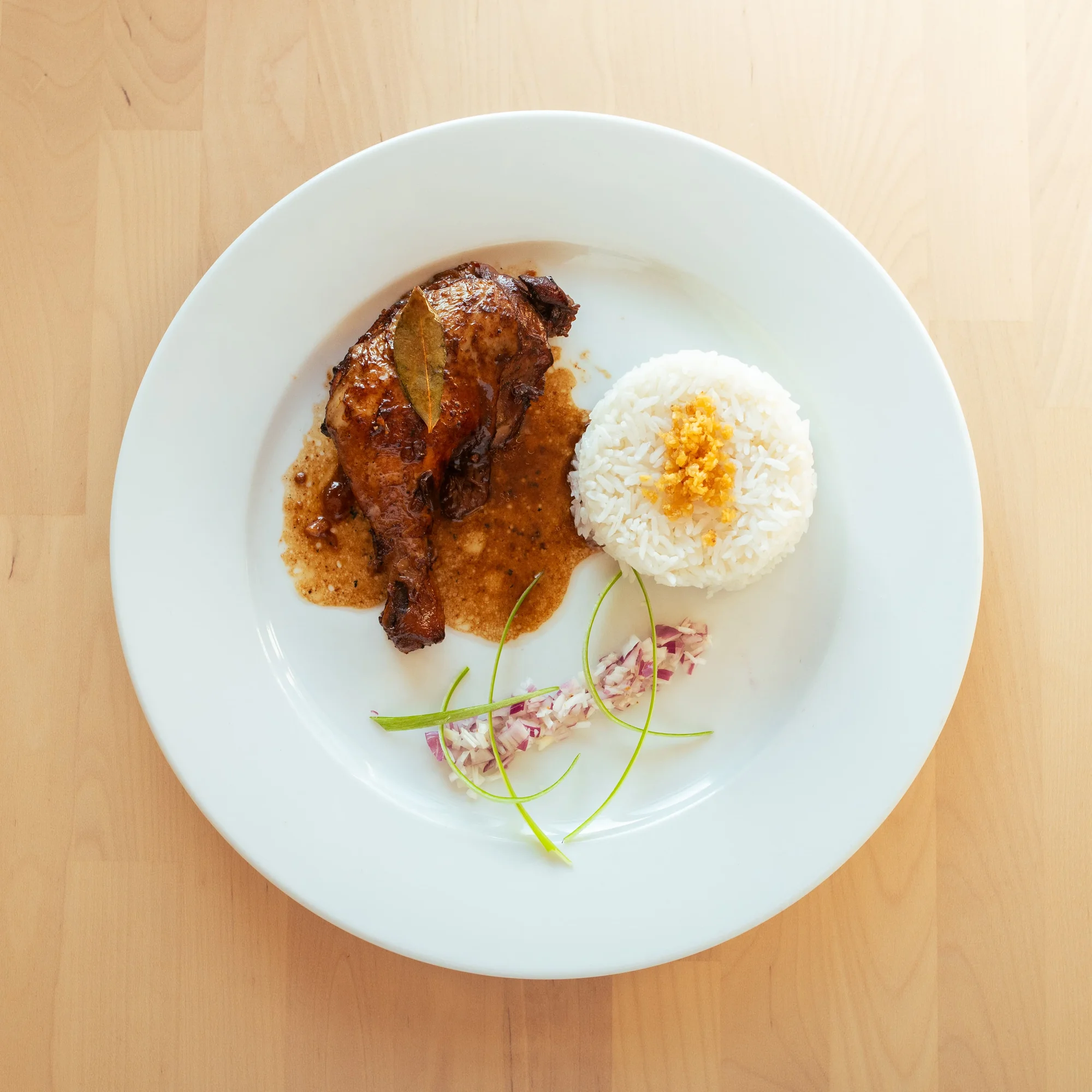Cesta světem filipínských chutí: 6chodové degustační menu pro 2 osoby