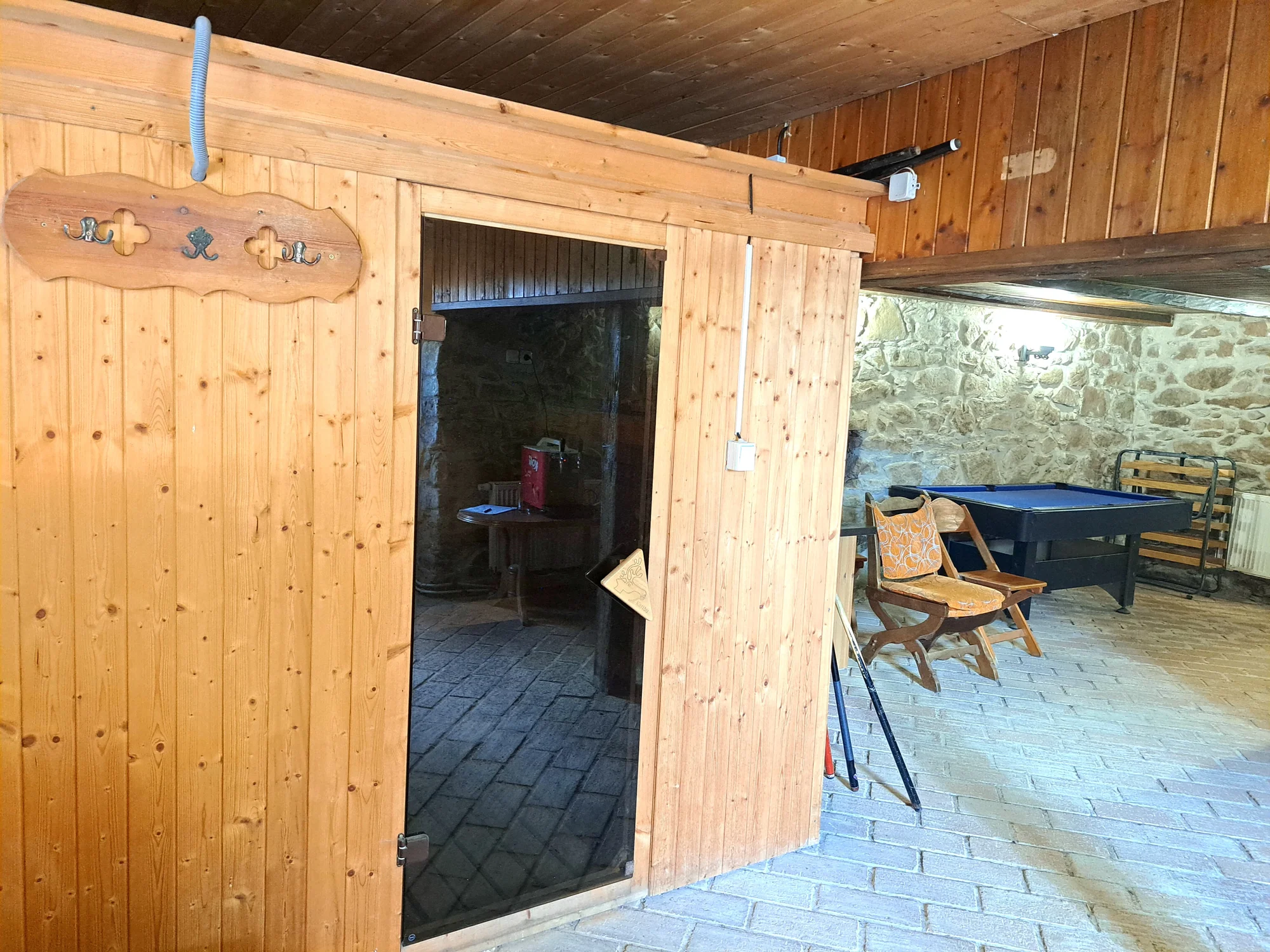 Statek nedaleko Červené Lhoty: pobyt až pro 6 osob, sauna i možnost péče o koně