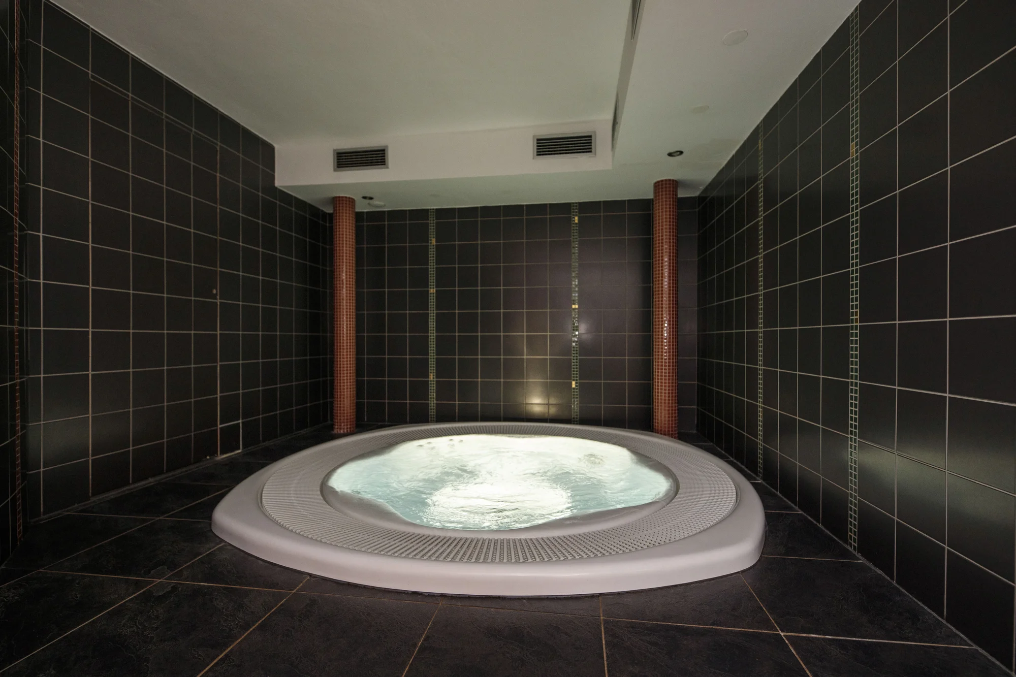 Dovolená na Kroměřížsku pro pár i rodinu: snídaně či polopenze, bazén, wellness i kola