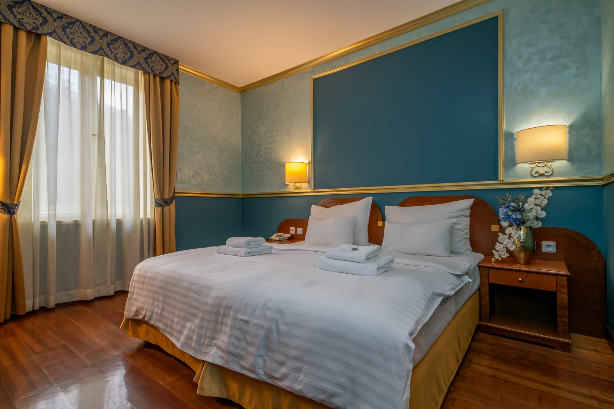Romantika ve 4* hotelu kousek od Petřína: pobyt se snídaní