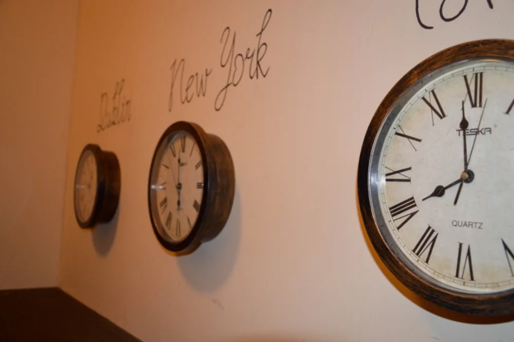 Napínavé únikové hry až pro 5 hráčů: Detektivka a Hotel Clayton