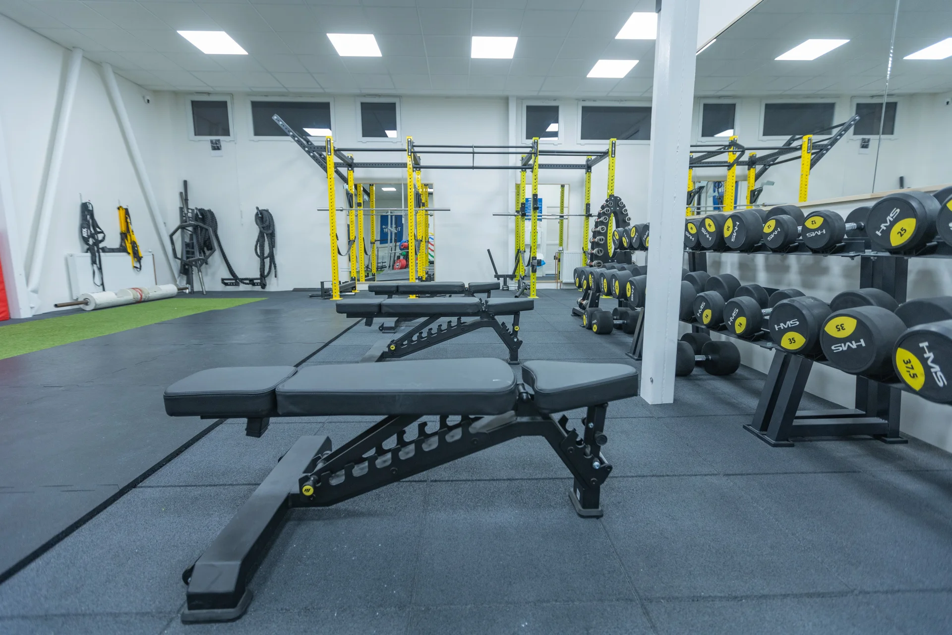 Měsíční permanentka do fitness i do solária: neomezený počet vstupů