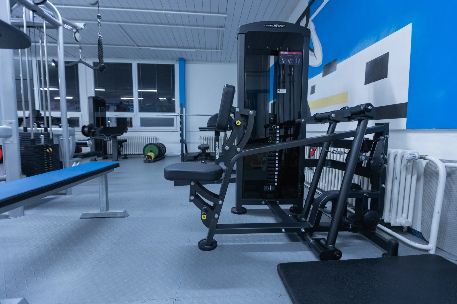 Měsíční permanentka do fitness i do solária: neomezený počet vstupů