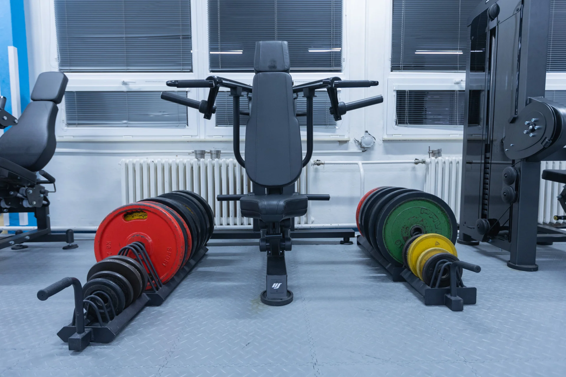 Měsíční permanentka do fitness i do solária: neomezený počet vstupů