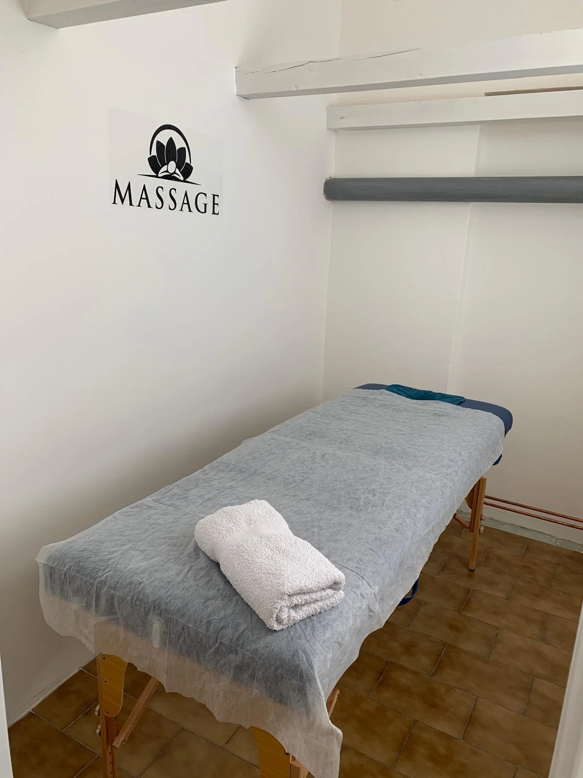 Masáž hlavy i relaxační masáž různých částí těla v délce 45–90 minut