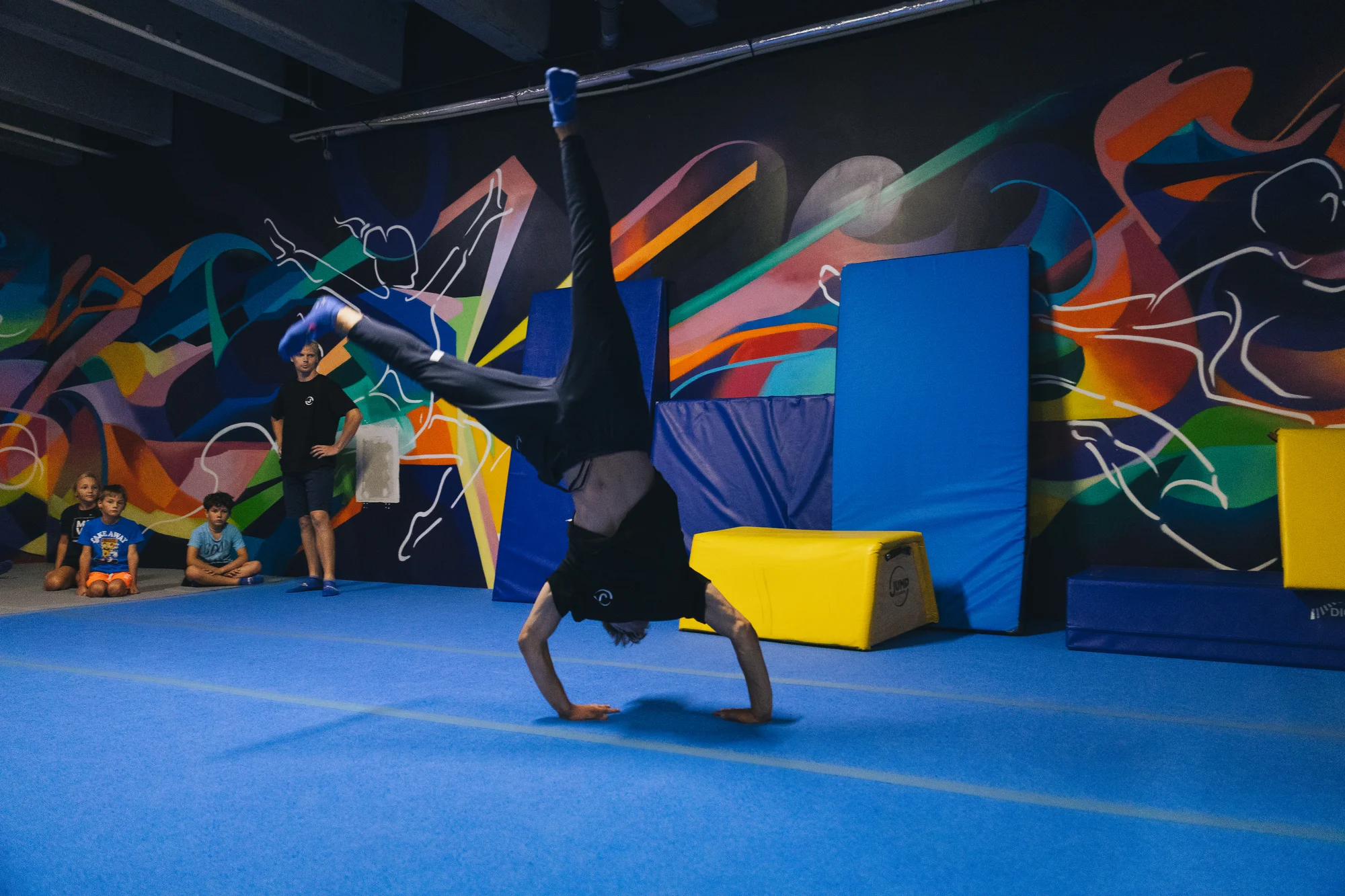 Vstupy nebo permanentky do Jump Academy Olomouc: trampolíny, parkour zóna i 9D kino