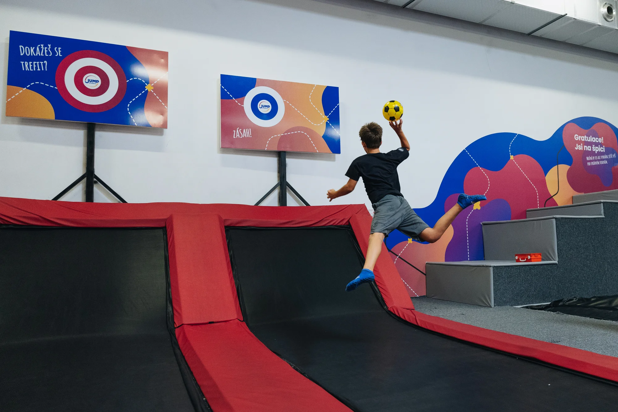 Vstupy nebo permanentky do Jump Academy Olomouc: trampolíny, parkour zóna i 9D kino