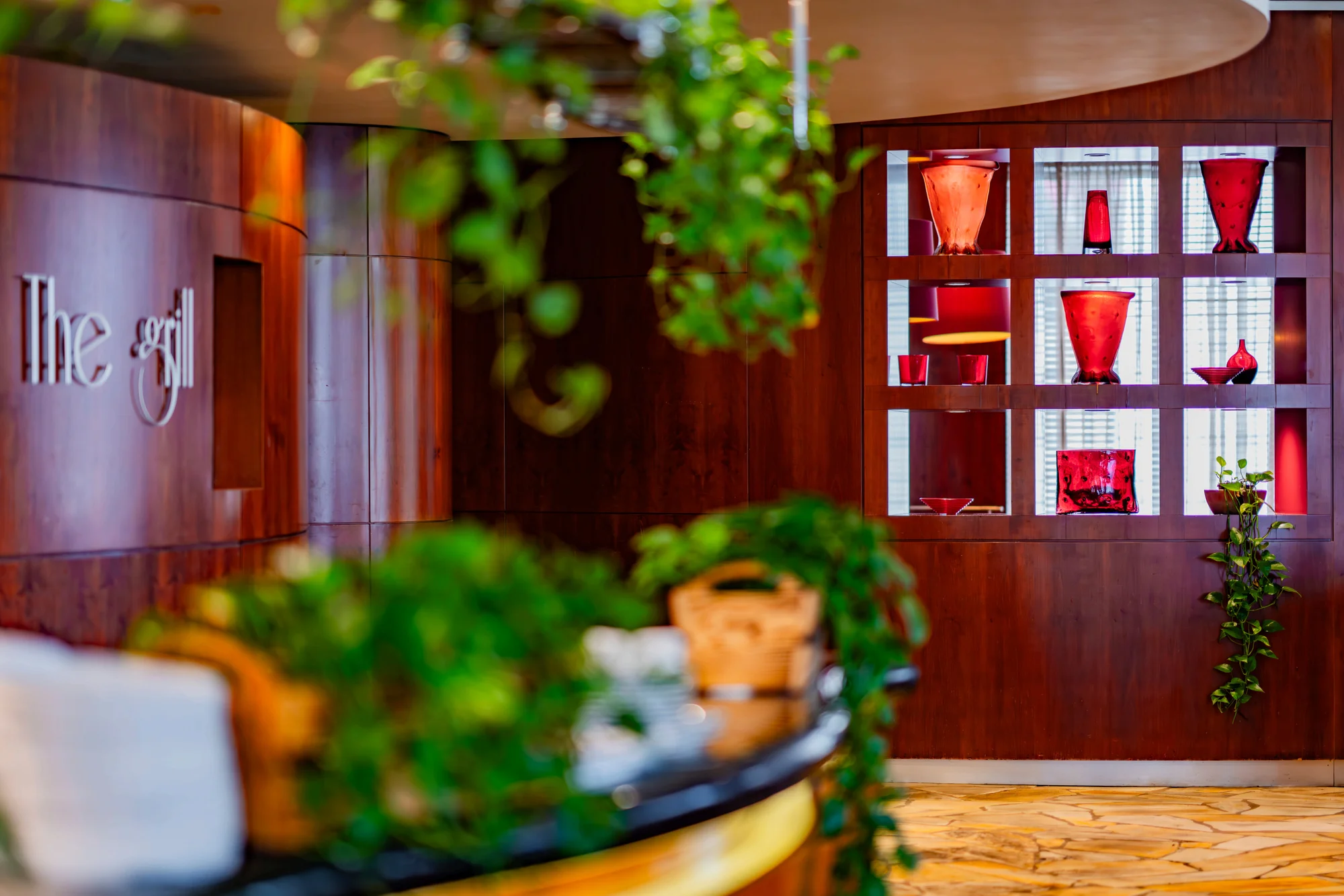 Grand Hotel Prague Towers***** s parádním výhledem: snídaně, parkování i wellness