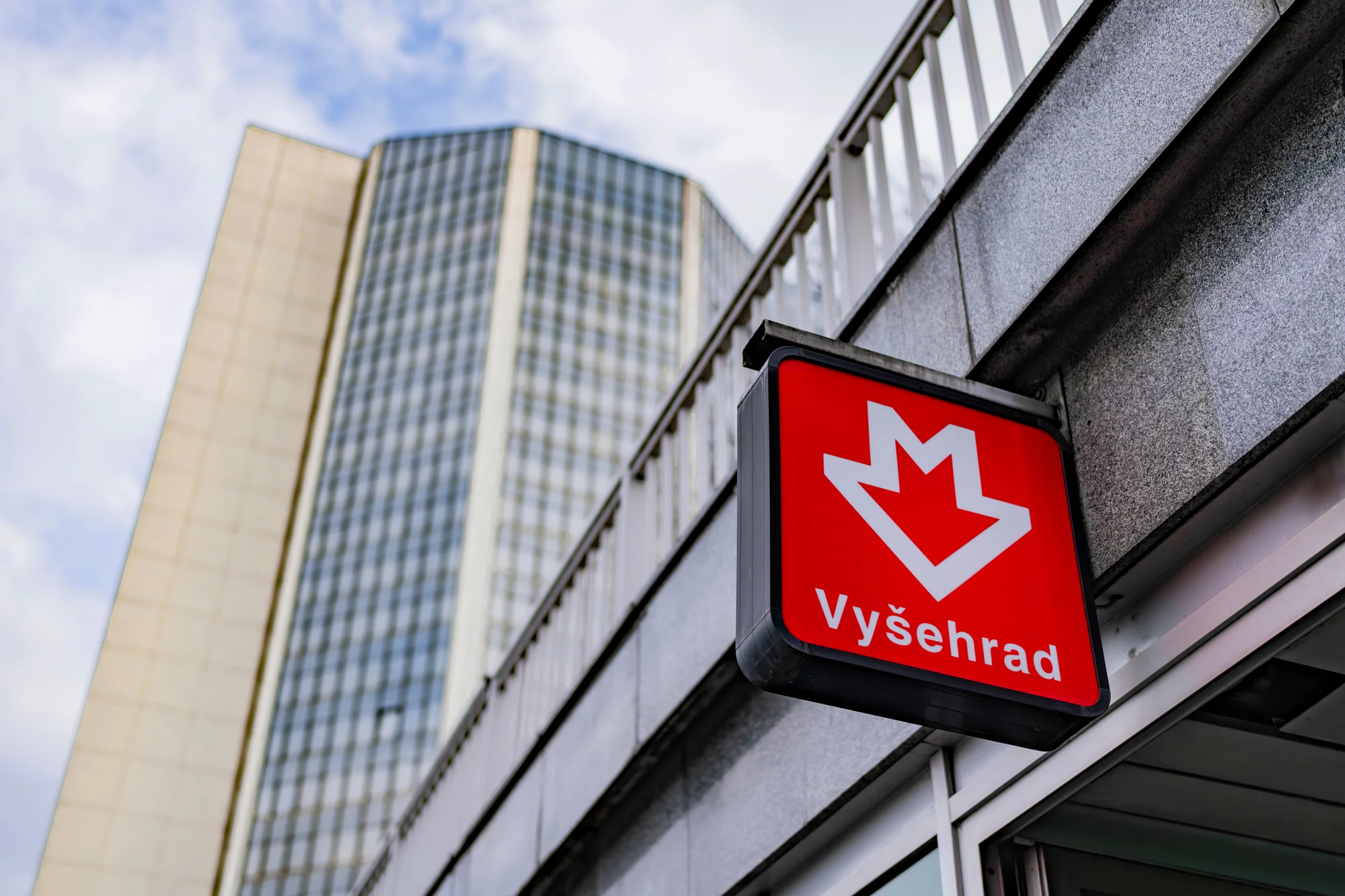 Grand Hotel Prague Towers***** s parádním výhledem: snídaně, parkování i wellness
