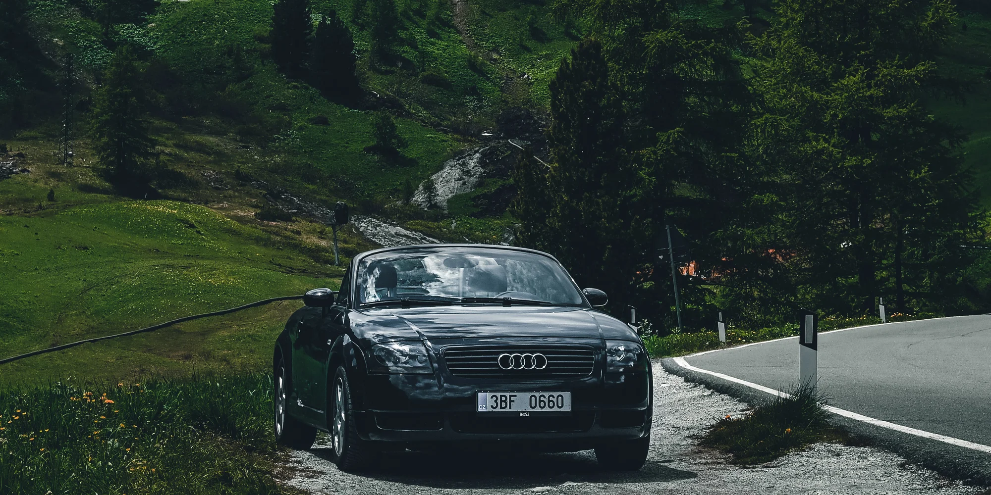 Road trip kabrioletem na 1 až 14 dní: pronájem nadupaného Audi TT s nájezdem až 2800 km