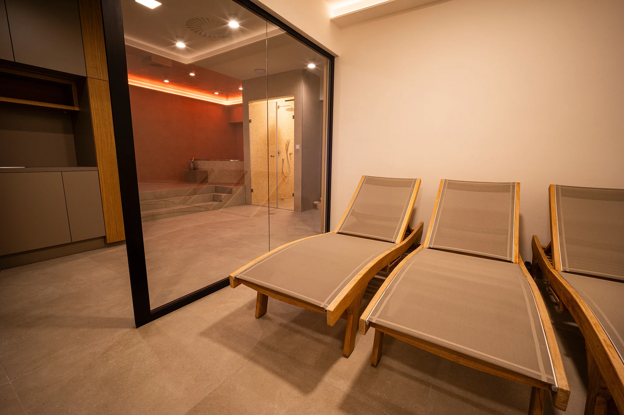 Designový hotel v Písku: restaurace zaměřená na lokální suroviny, balíček s degustační večeří i wellness