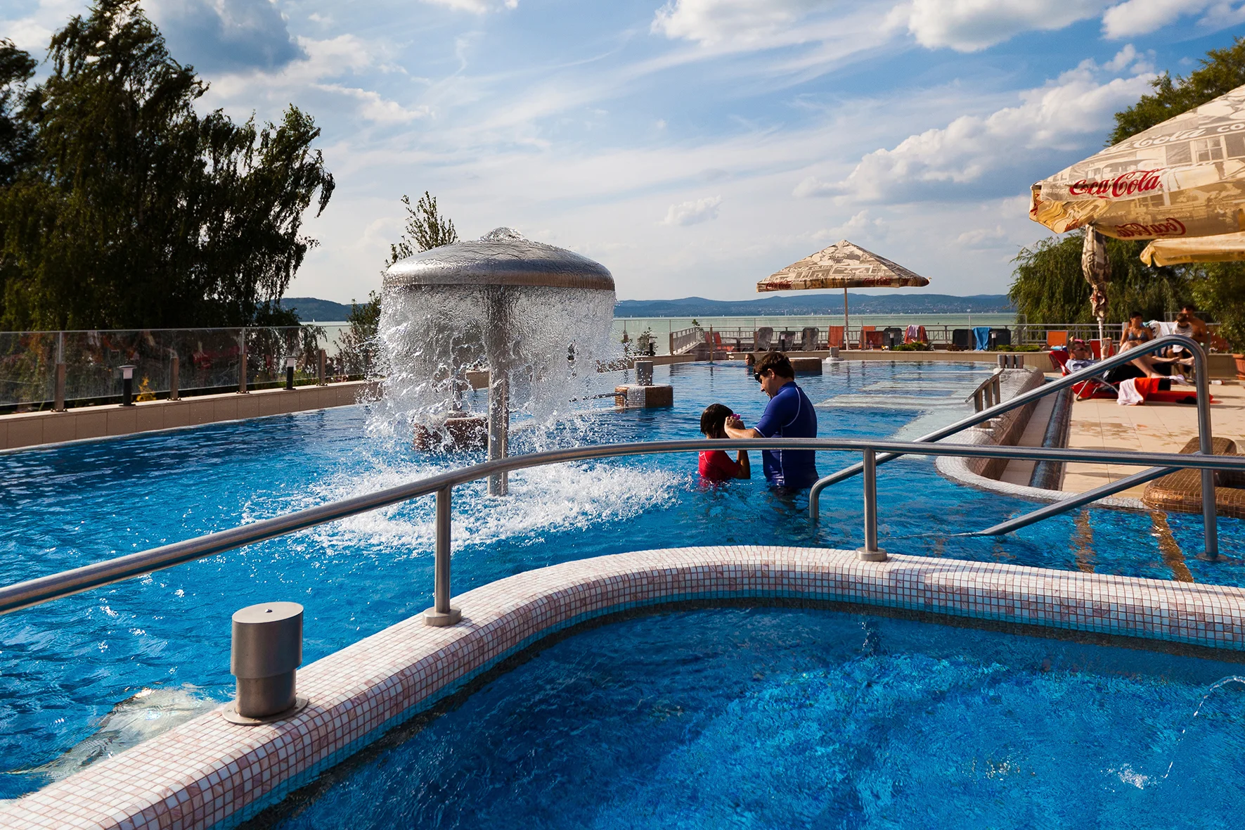 4* wellness hotel přímo u Balatonu: polopenze, pobyt pro dítě do 11,9 let zdarma i bonusová noc