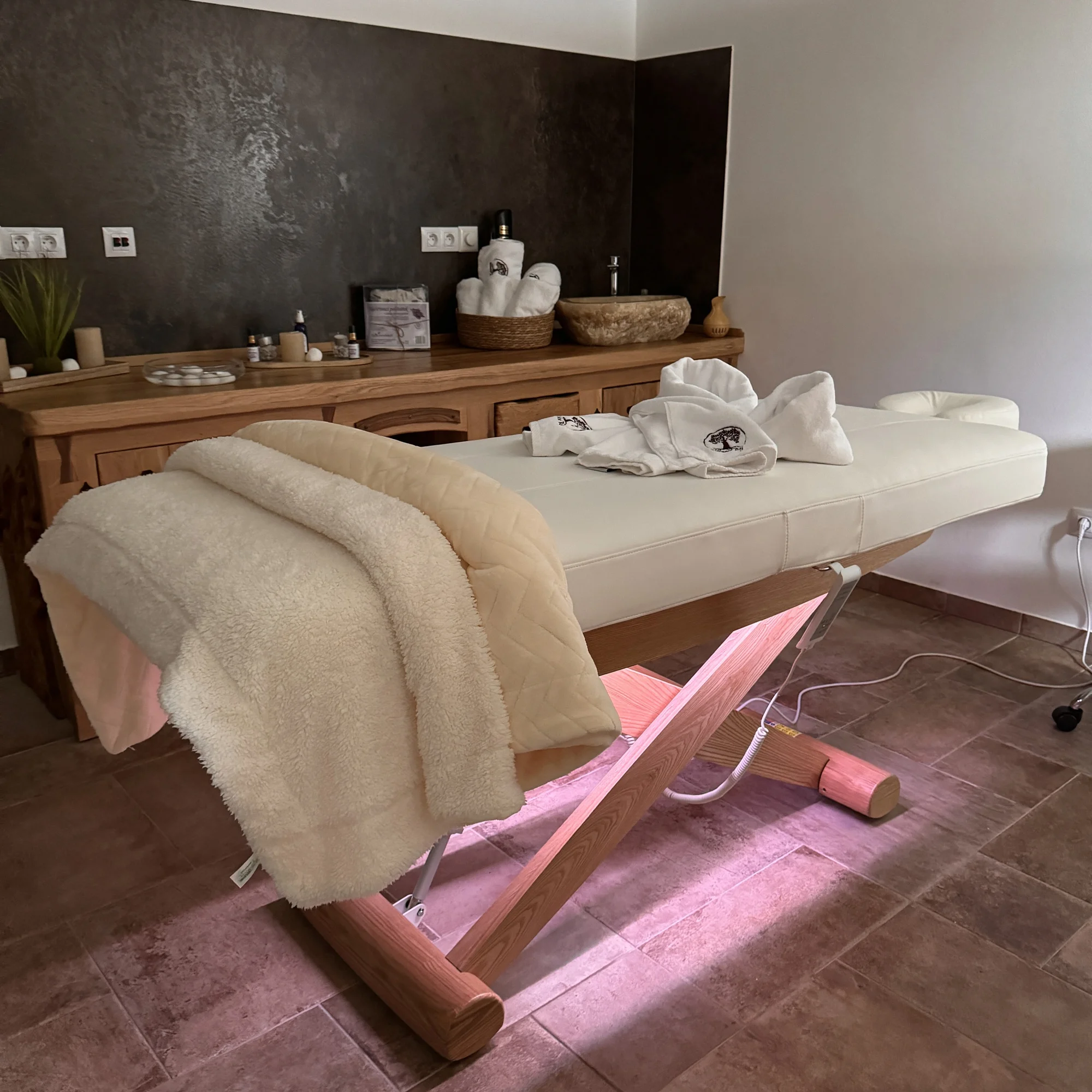 Wellness v resortu Peklo Čertovina pro 1 nebo 2 osoby: 60 až 90 minut rajské relaxace i masáž