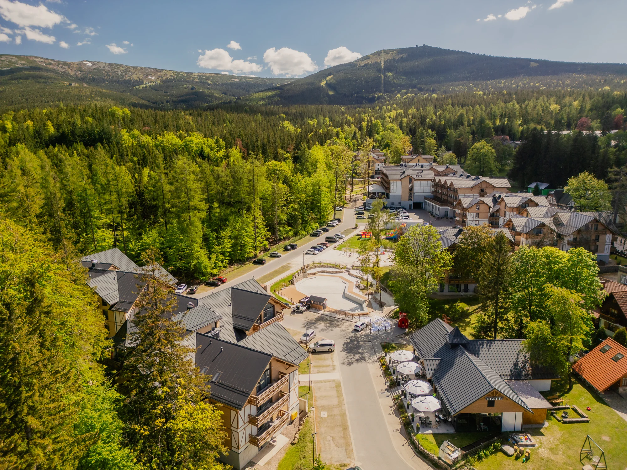 Za turistikou i wellness do polských Krkonoš: pobyt se stravou v apartmánu pro pár či rodinu