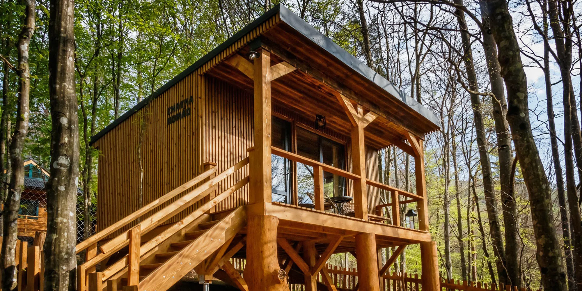 Pobyt v rodinném parku s minizoo: chatka až pro 5 osob, wellness, varianty se snídaní i grilováním