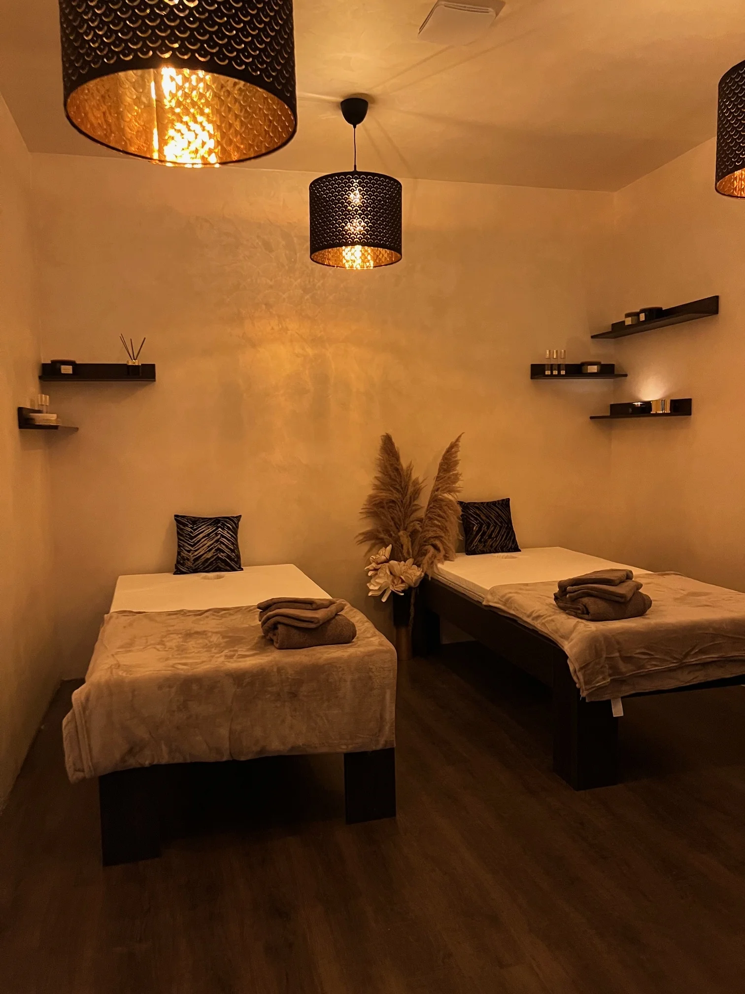 Thajské masáže v novém salonu: královská, aromaterapeutická, tygří a jiné