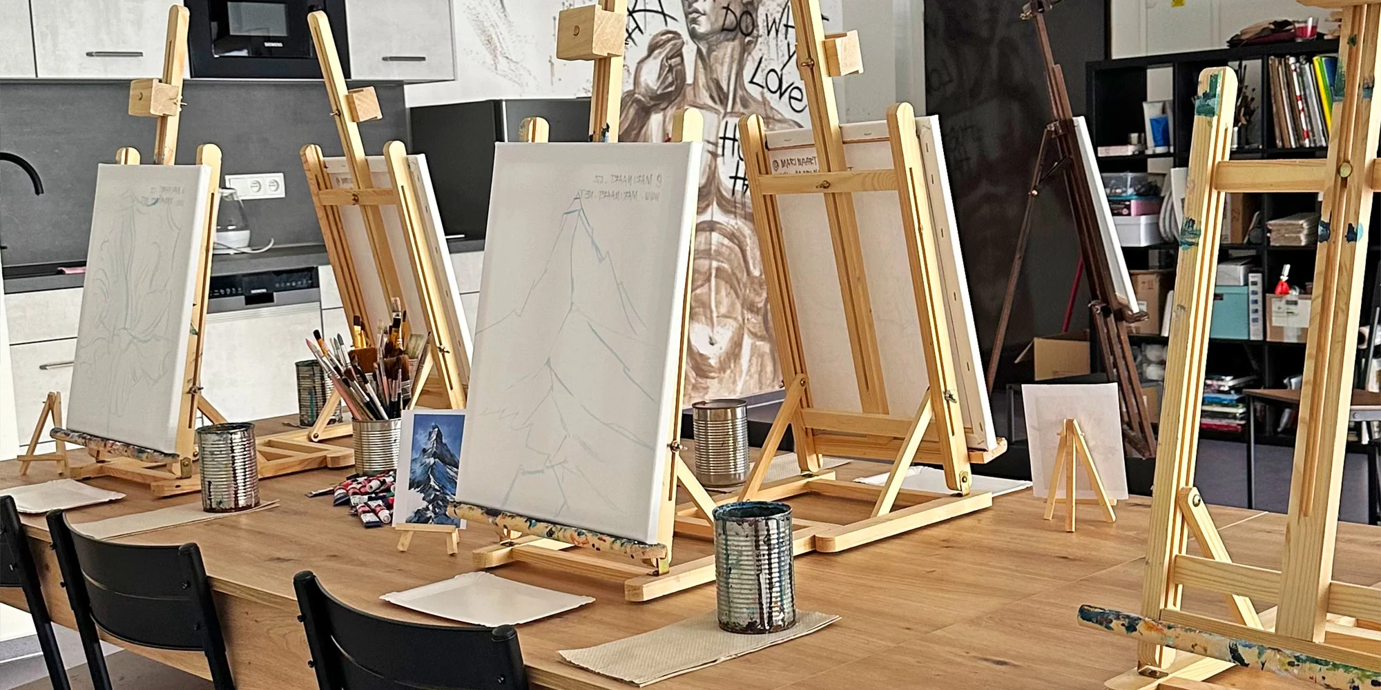 Art-degustace pro 1 či 2 osoby: zážitkový večer s malováním a ochutnávkou 6 vzorků vín