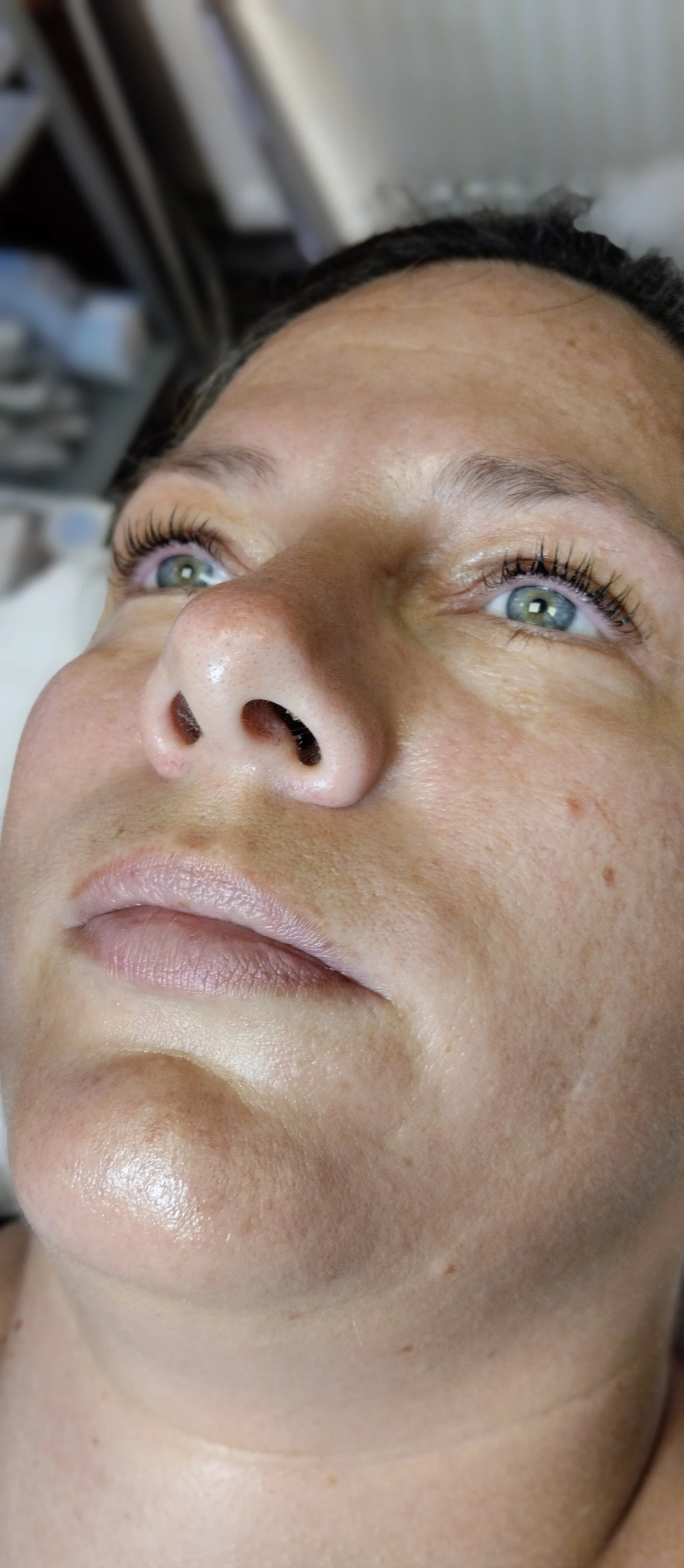 Uhrančivý pohled: lash lifting vč. barvení i prodloužení metodou 1:1 i volume
