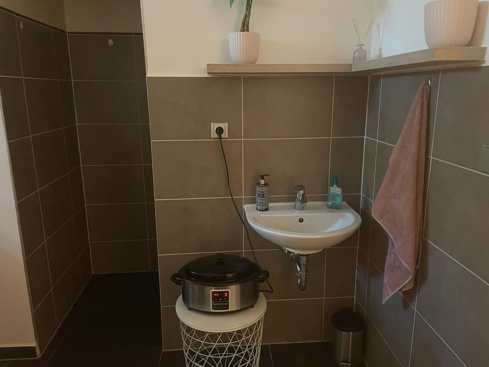 Relaxační balíčky či masáž dle výběru: lávové kameny, omlazující i celotělová
