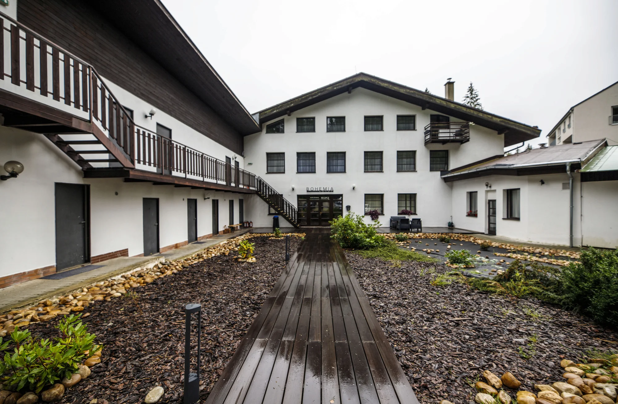 Aktivní dovolená se snídaní přímo v areálu Ski&bike Špičák