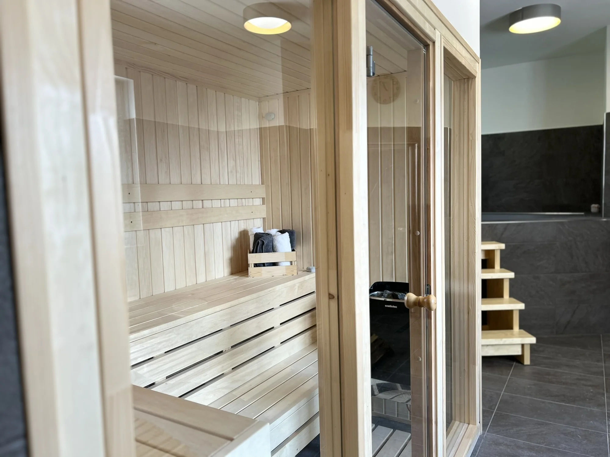 Pobyt na jihu Moravy: hotel s výhledem na zámek Bučovice, snídaně i vstup do wellness